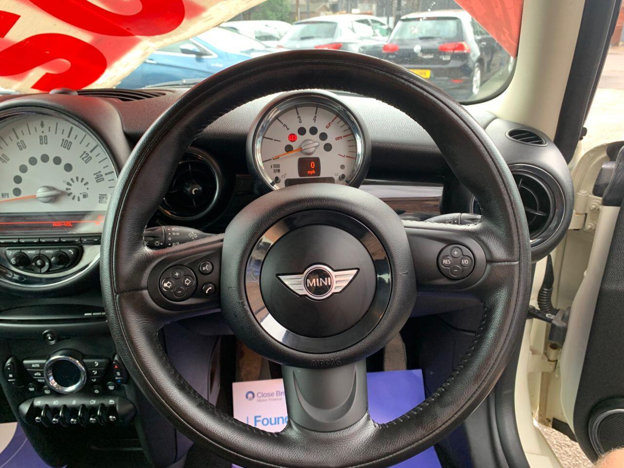 MINI Clubman - Image 10