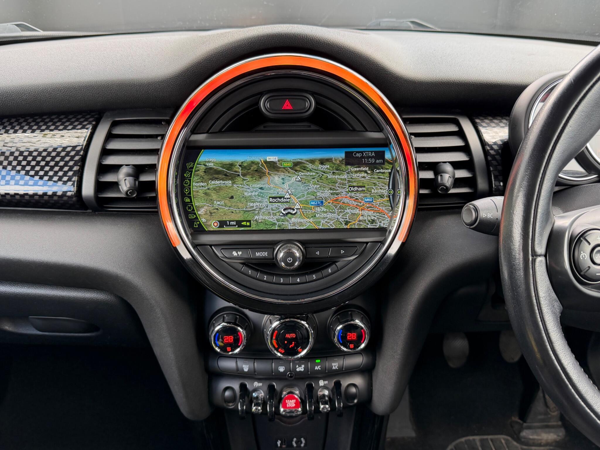 MINI Hatch - Image 54