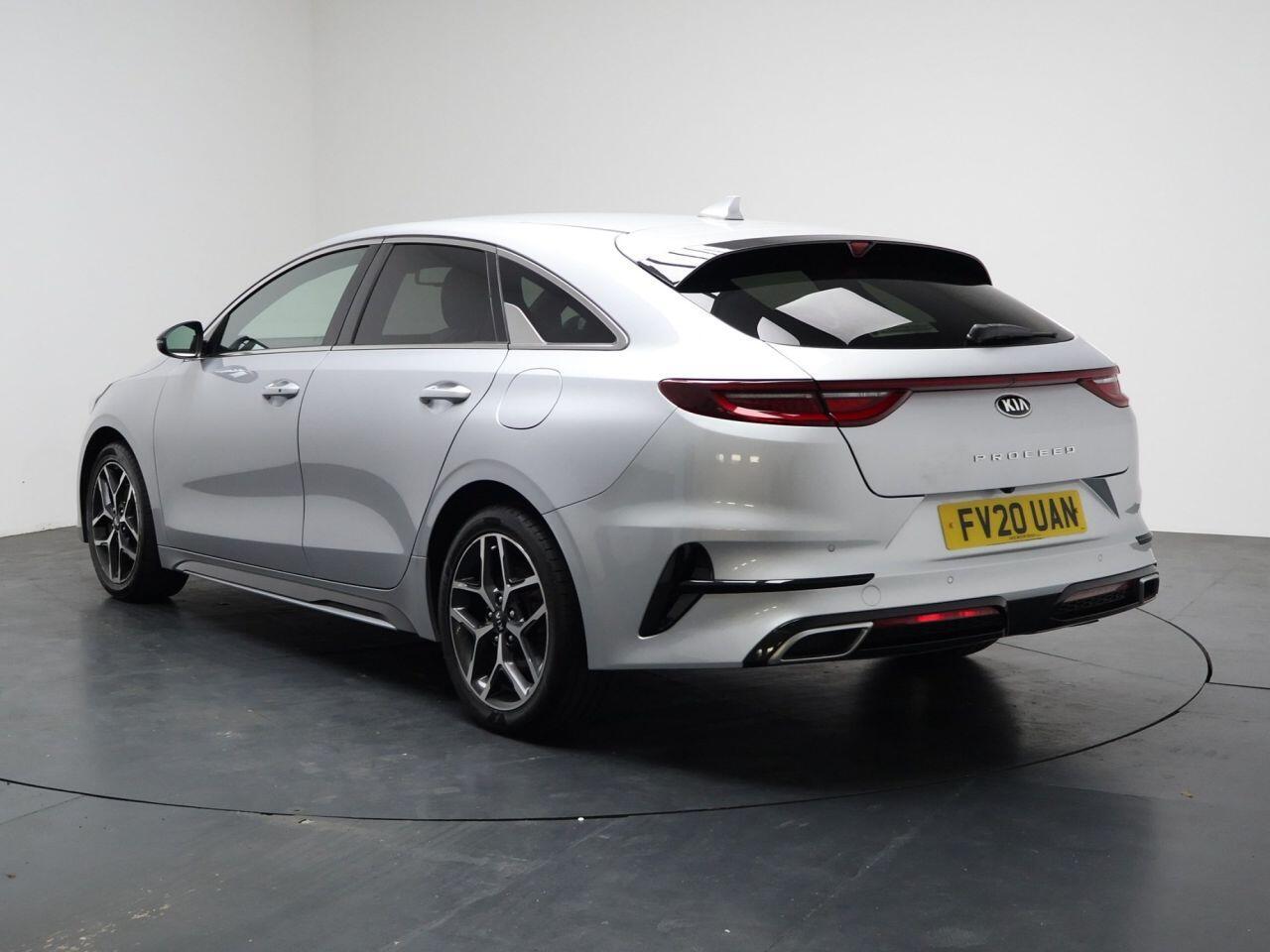 Kia ProCeed - Image 5