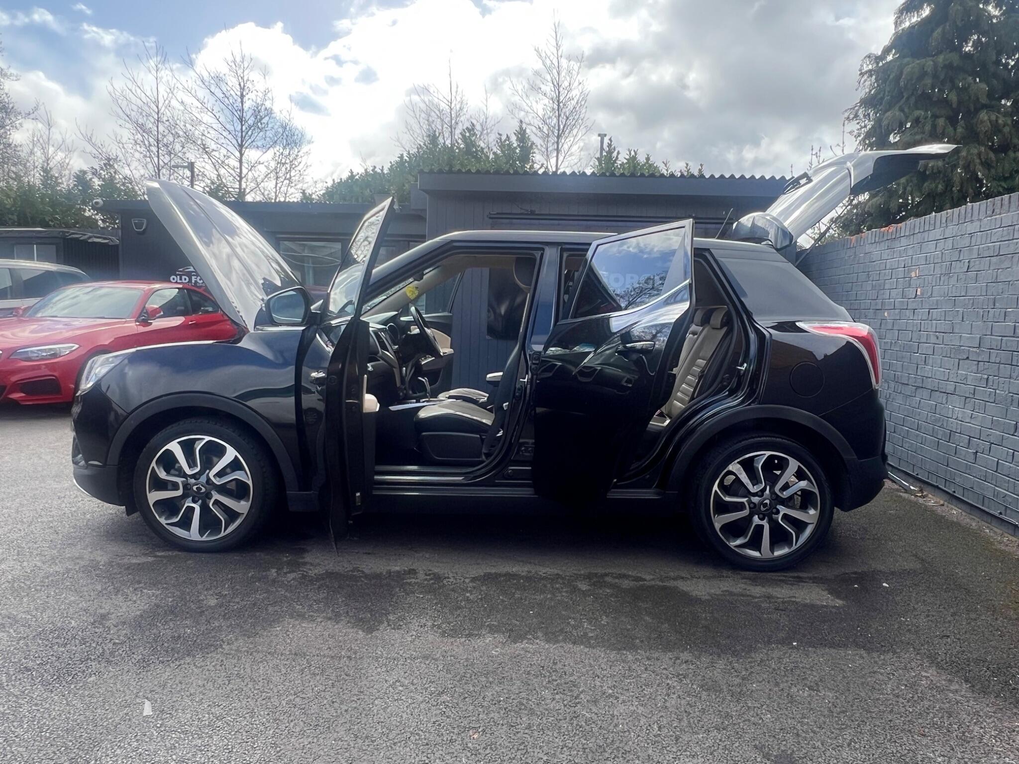 Ssangyong Tivoli - Image 14