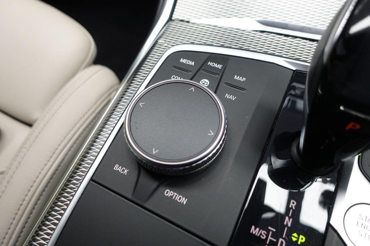 BMW 3 Series - Image 32