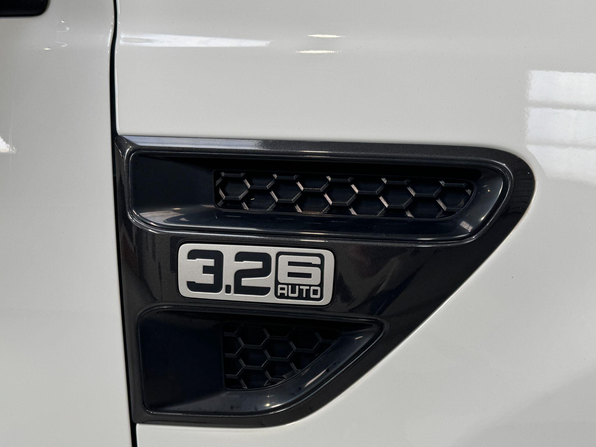 Ford Ranger - Image 68