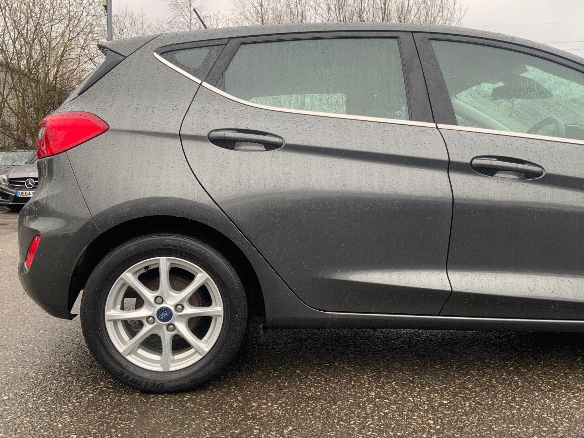 Ford Fiesta - Image 30