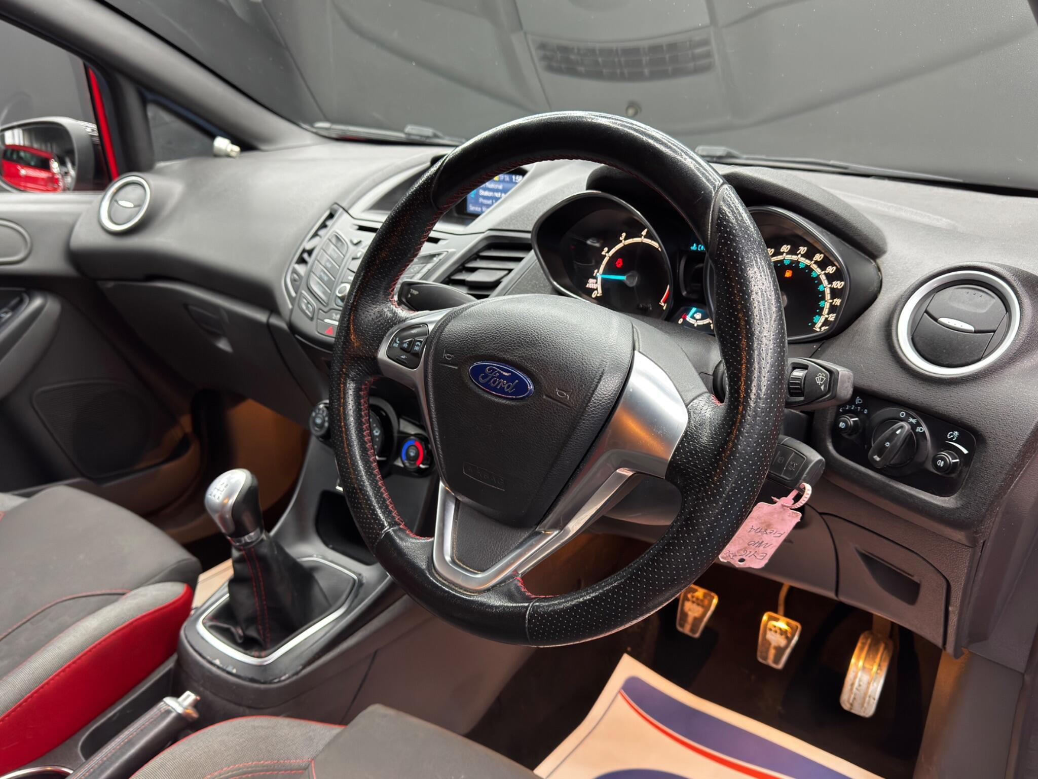 Ford Fiesta - Image 9