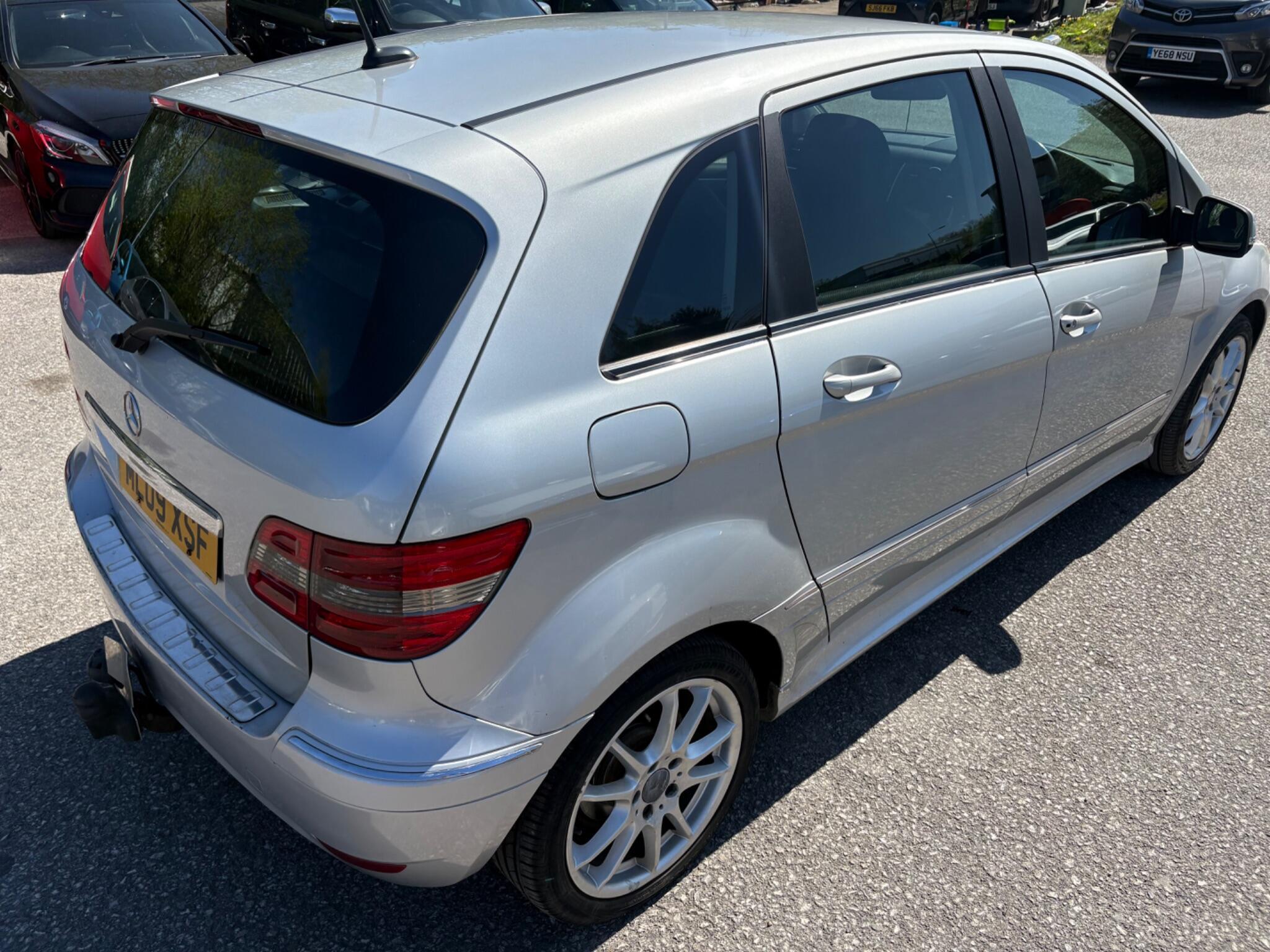Mercedes B Class - Image 18