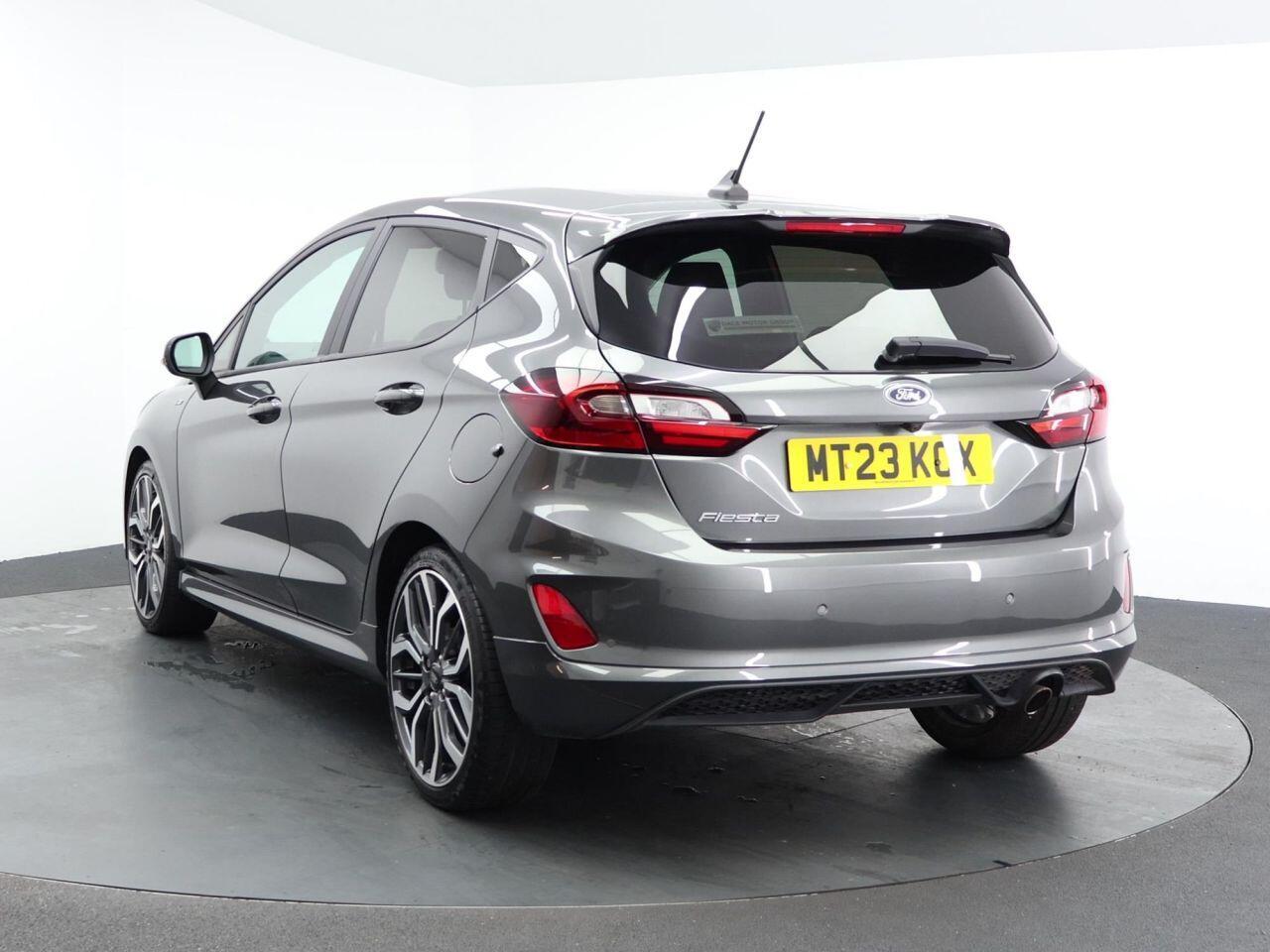 Ford Fiesta - Image 9