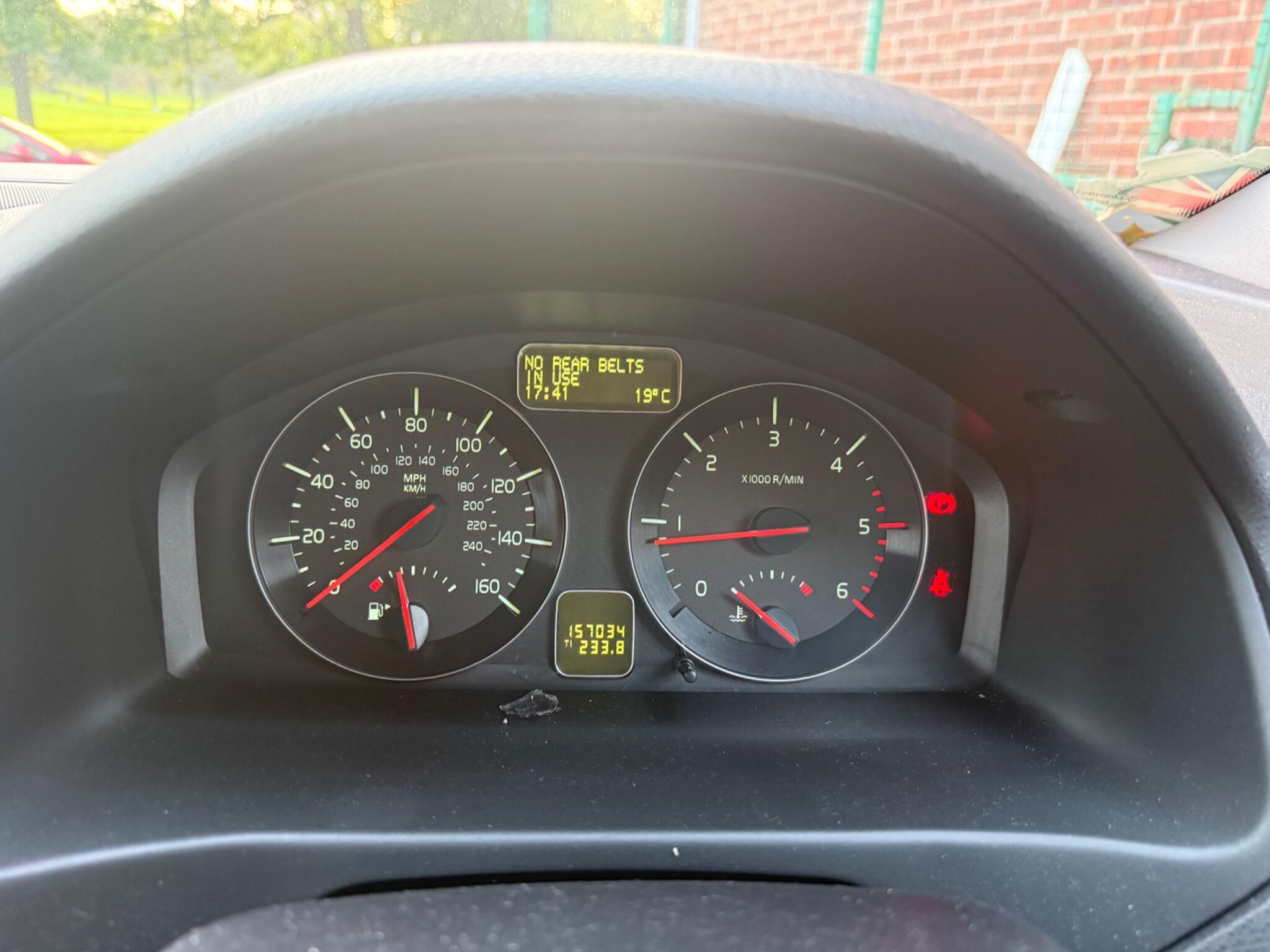 Volvo S40 - Image 9