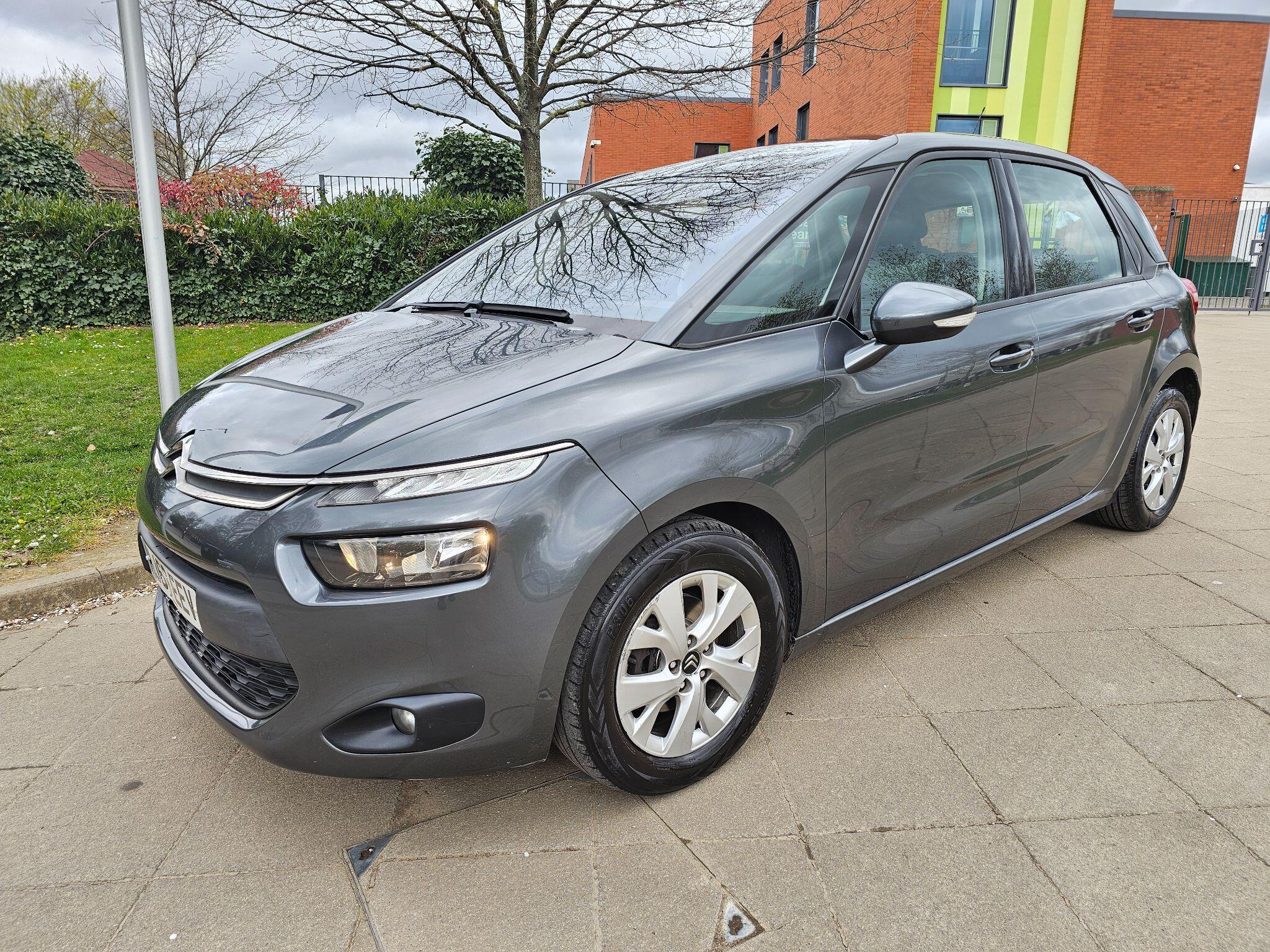 Citroen C4 Picasso - Image 10