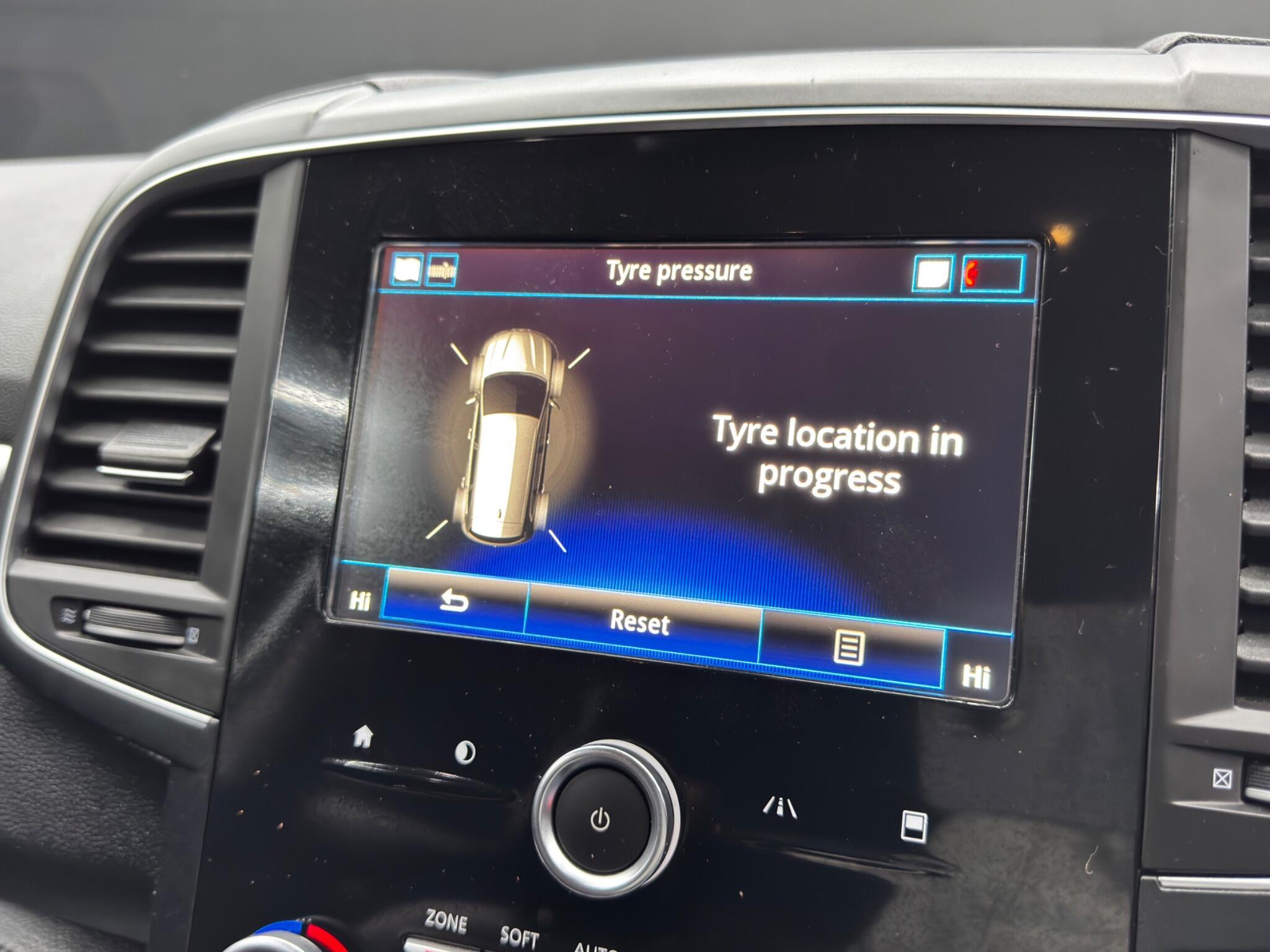 Renault Koleos - Image 36