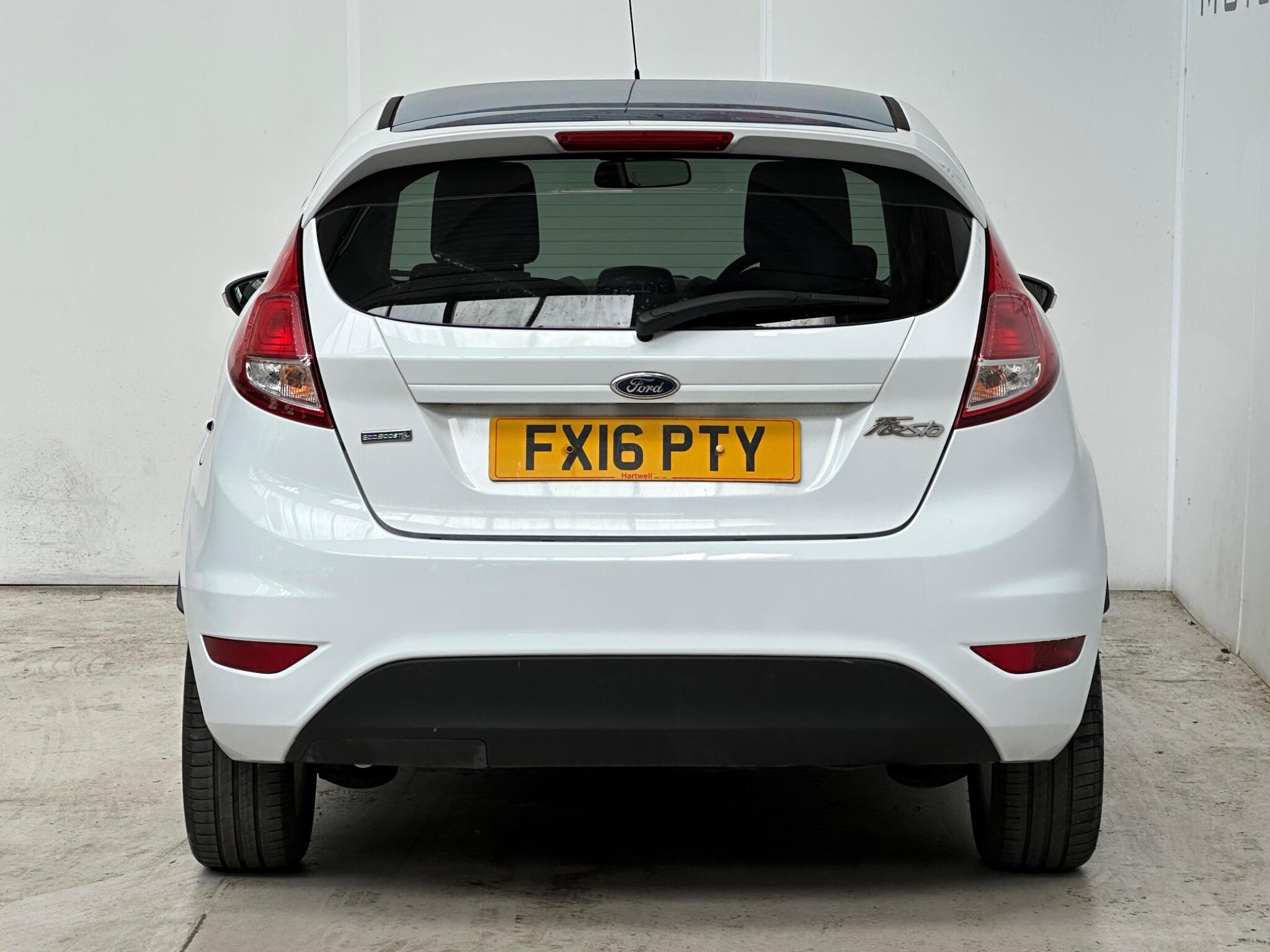 Ford Fiesta - Image 6