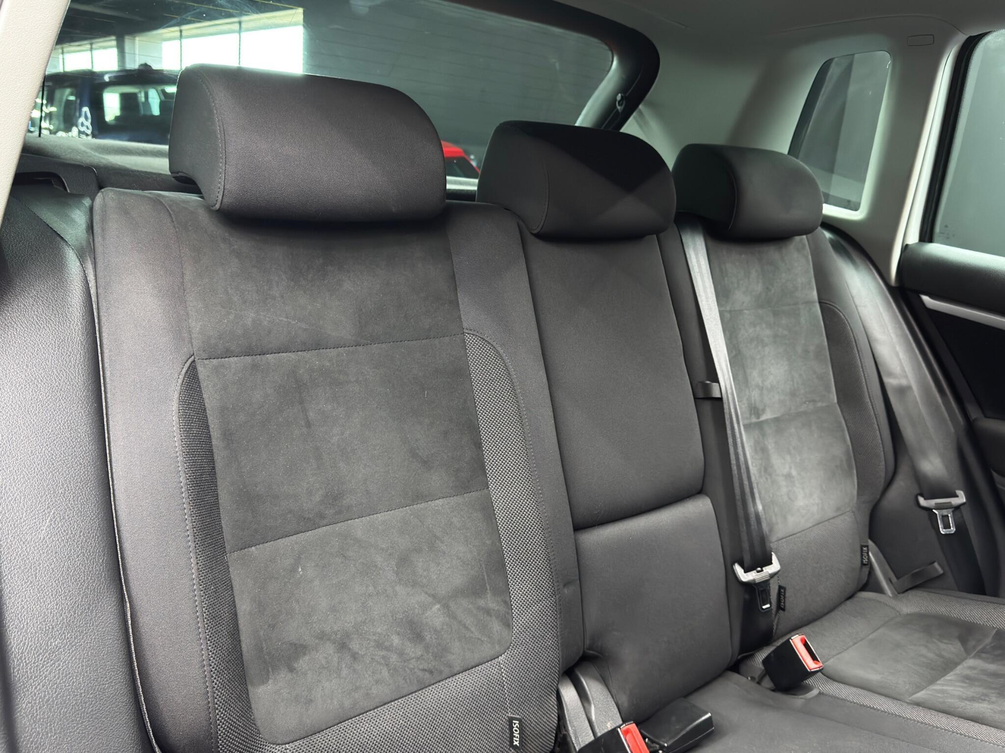 Volkswagen Tiguan - Image 15