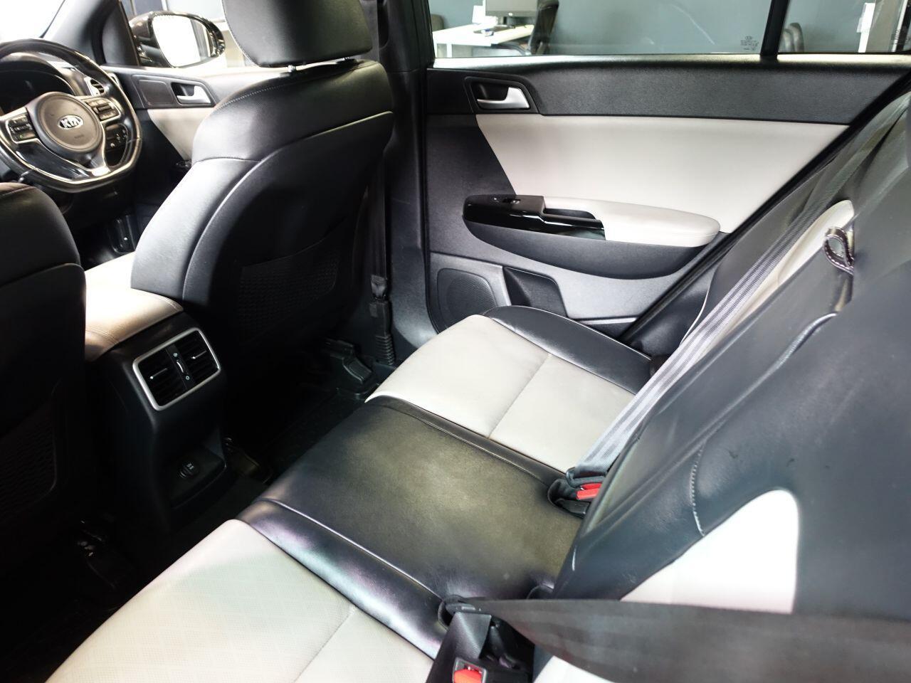 Kia Sportage - Image 30