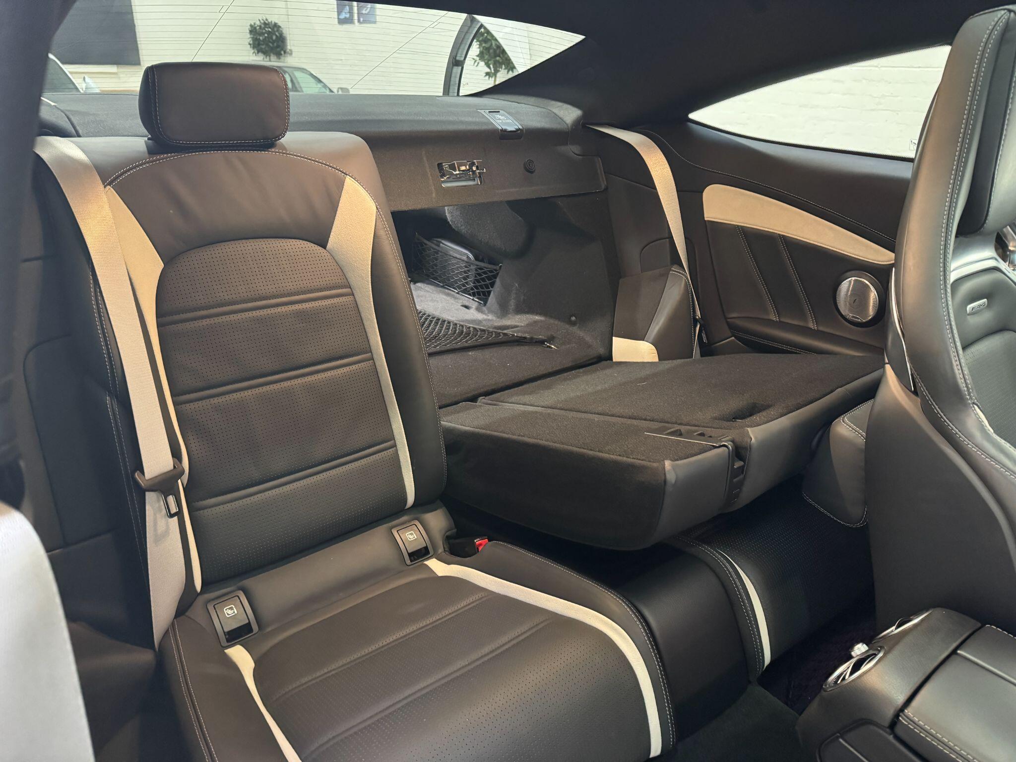 Mercedes C Class - Image 71