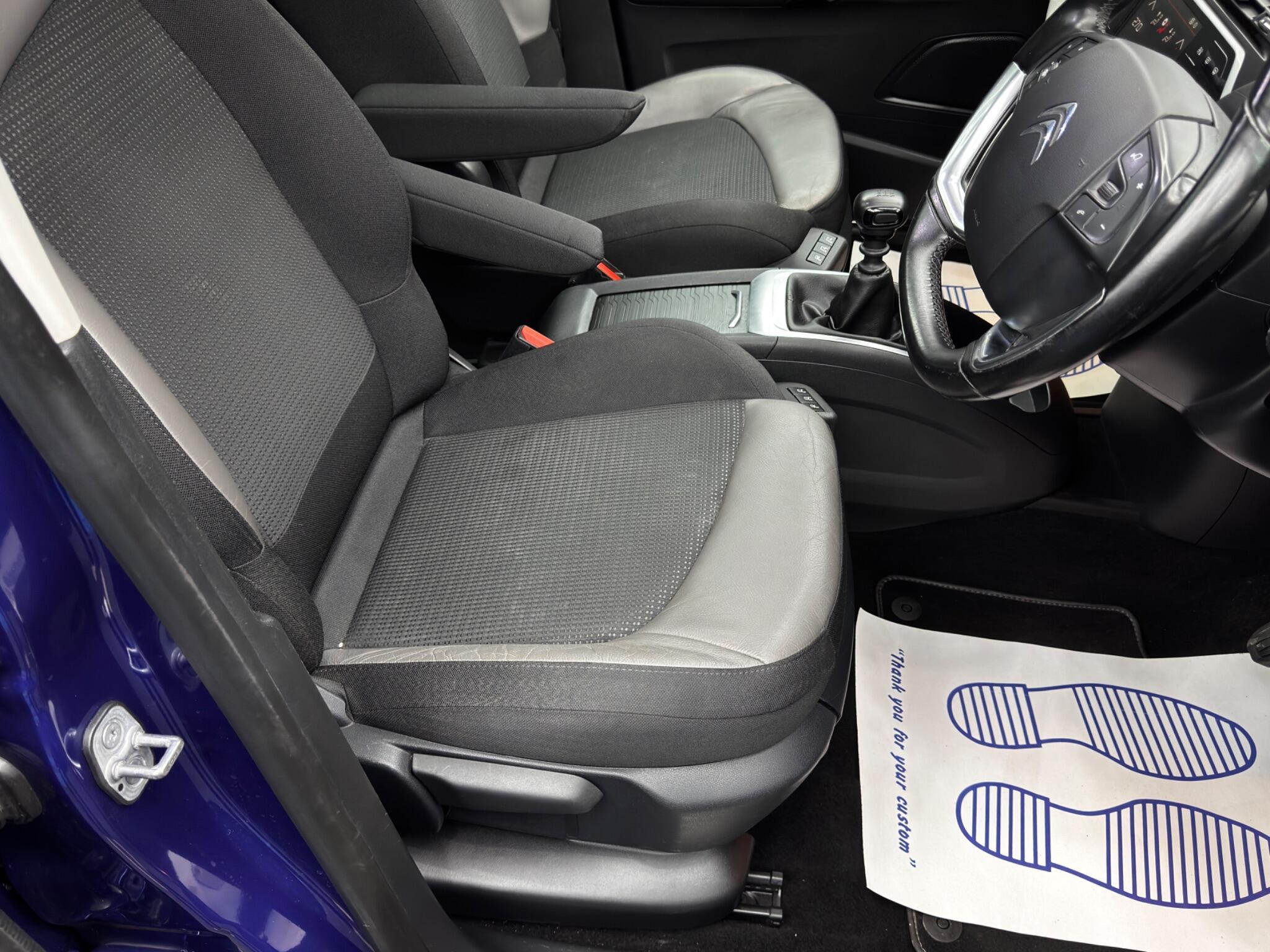 Citroen Grand C4 Spacetourer - Image 13