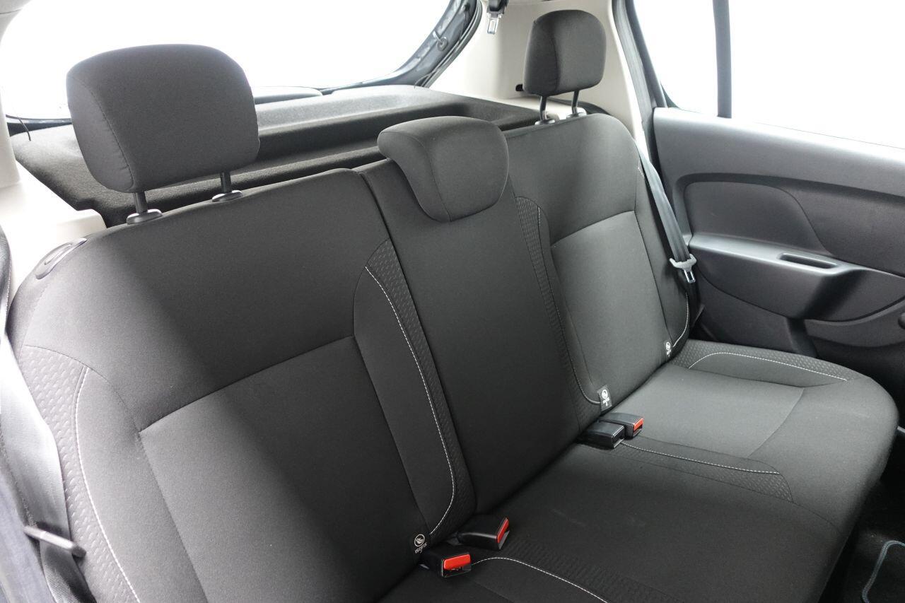 Dacia Sandero - Image 18