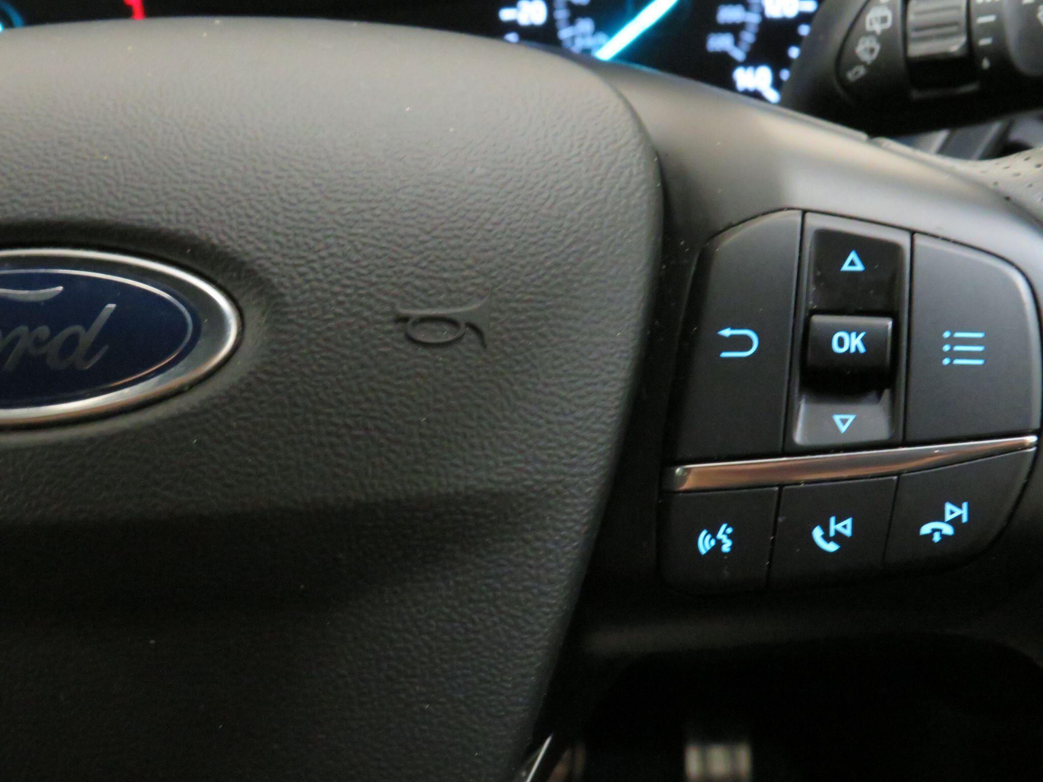 Ford Fiesta - Image 16