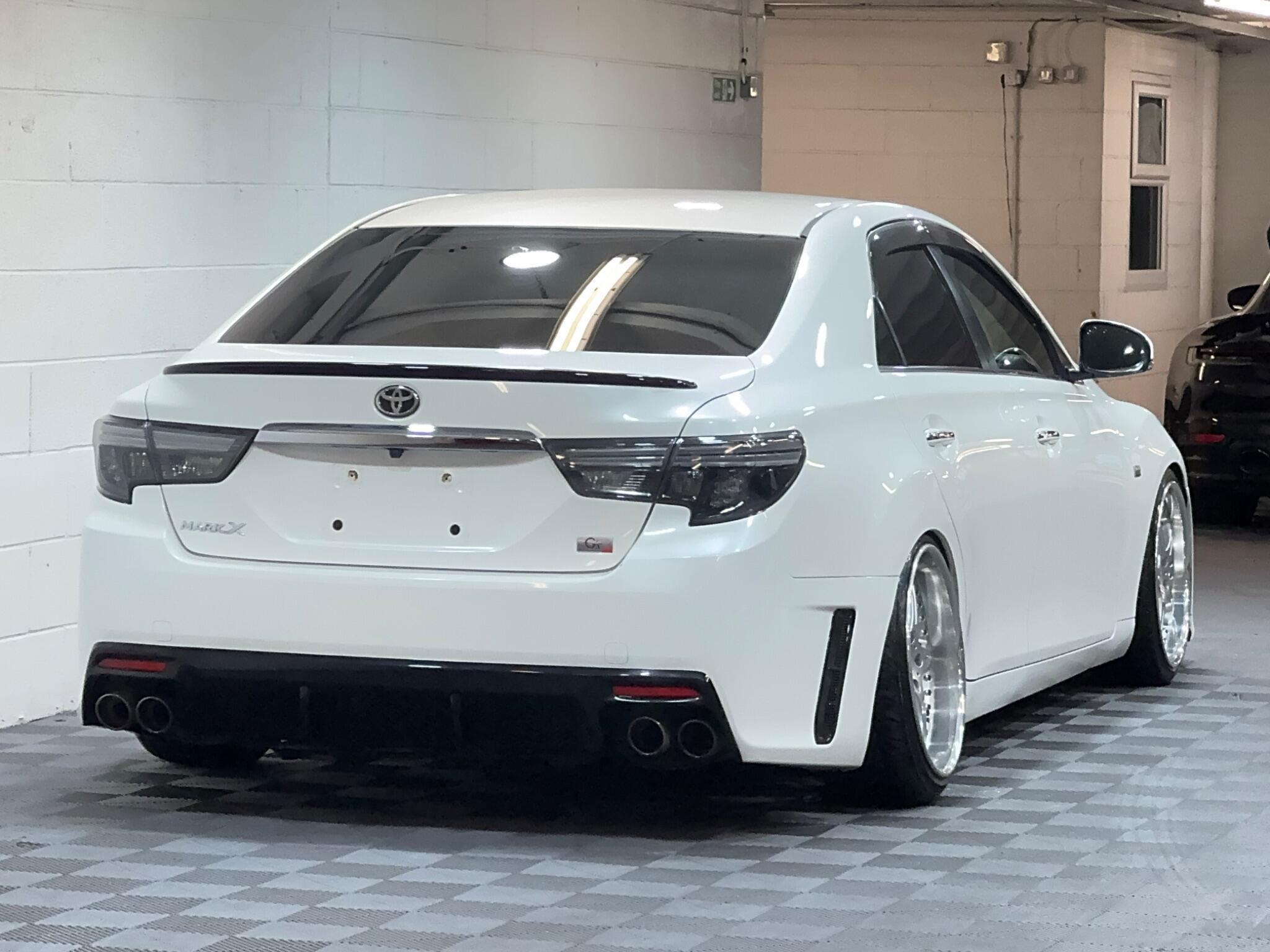 Toyota Mark X - Image 4