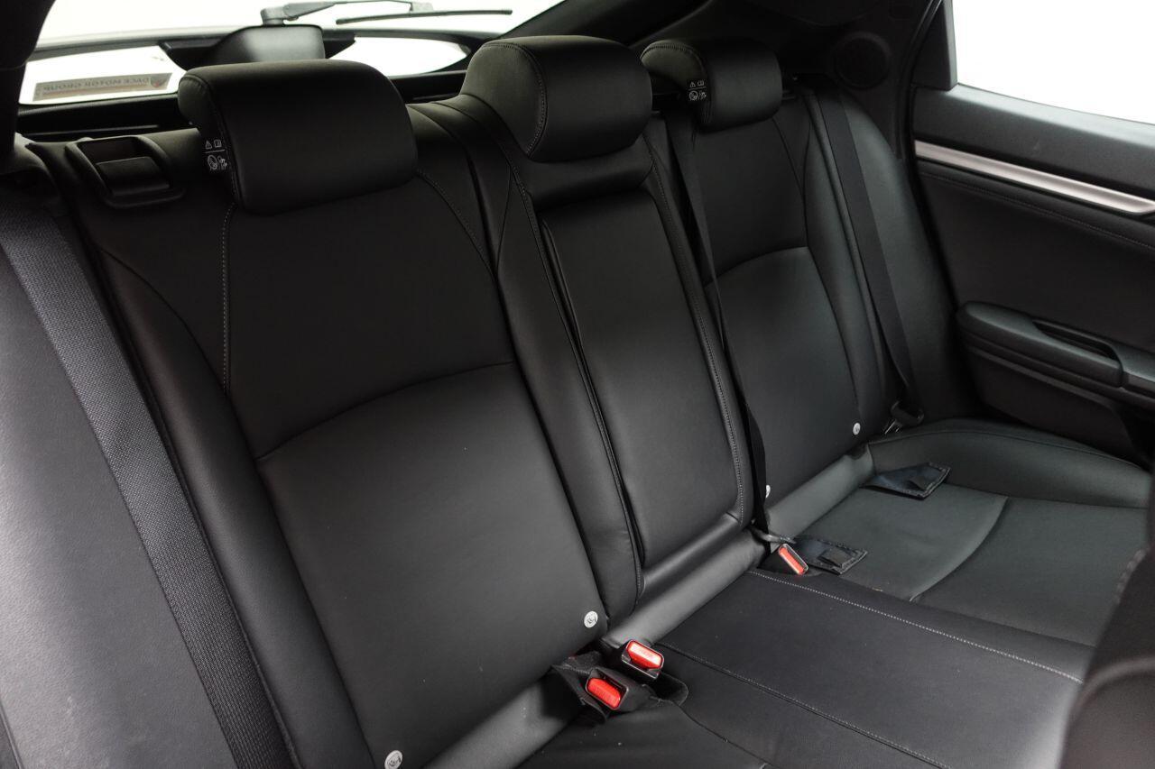 Honda Civic - Image 18