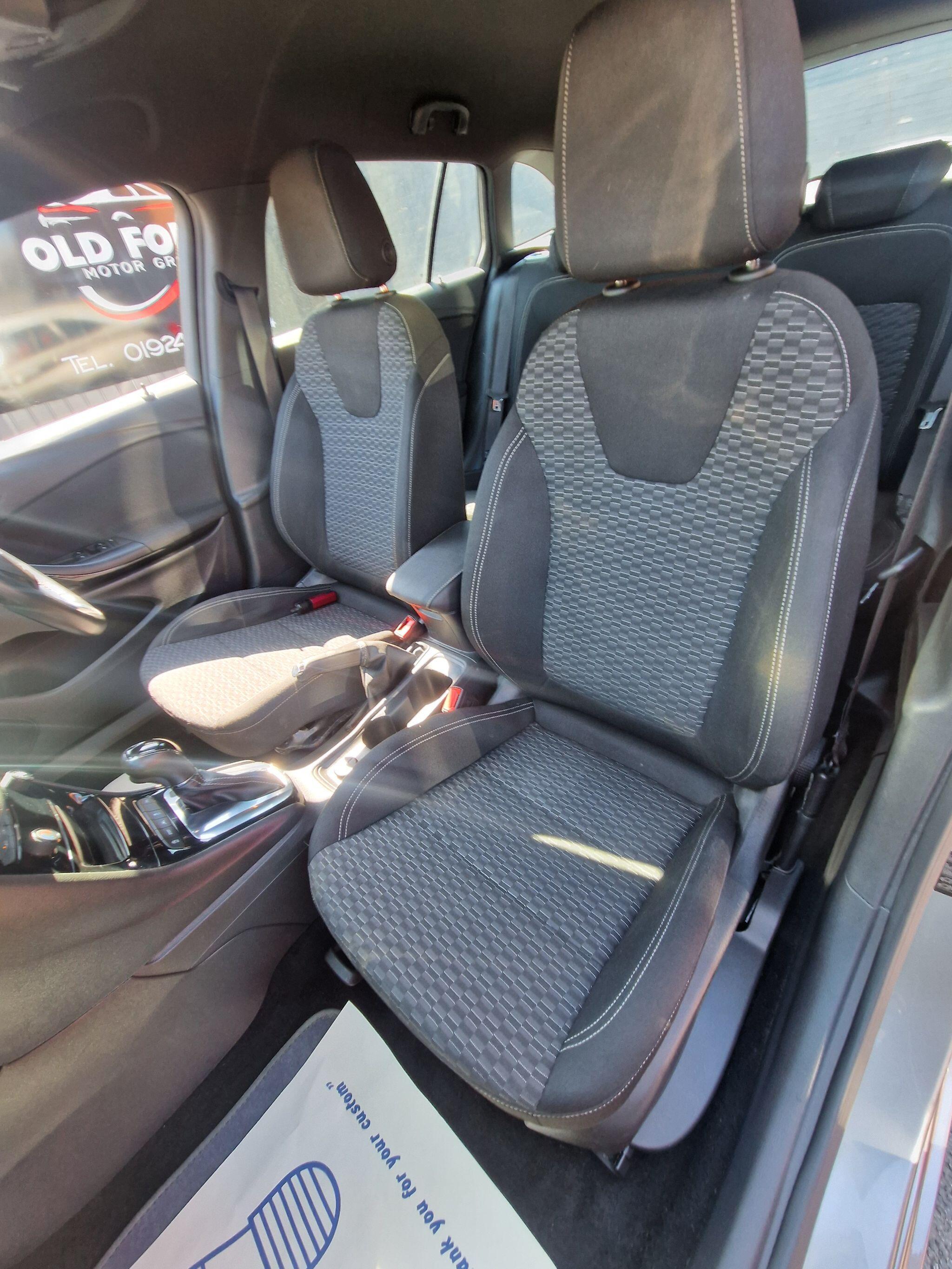 Vauxhall Astra - Image 37