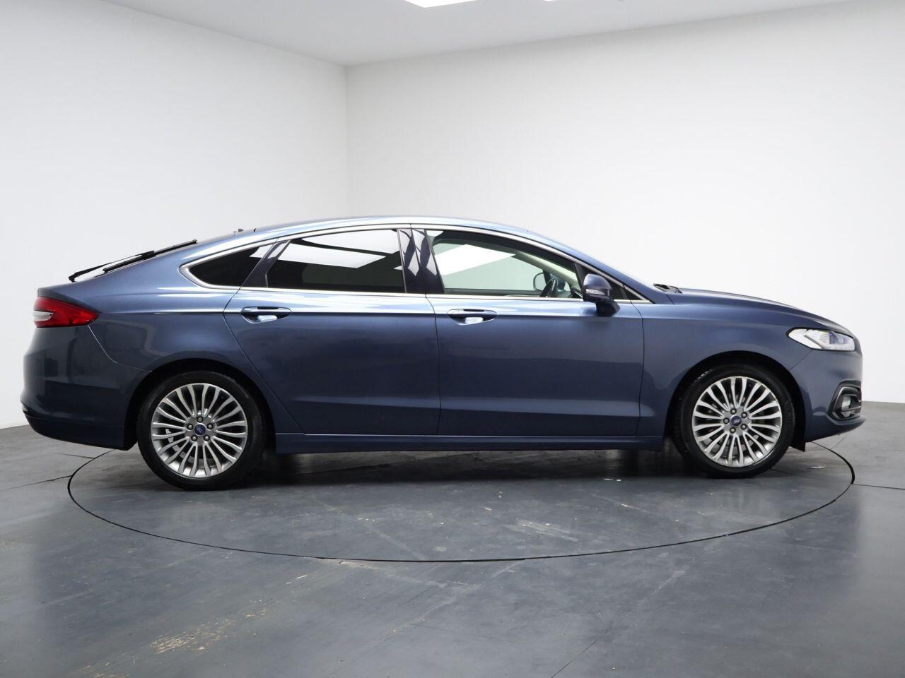 Ford Mondeo - Image 14