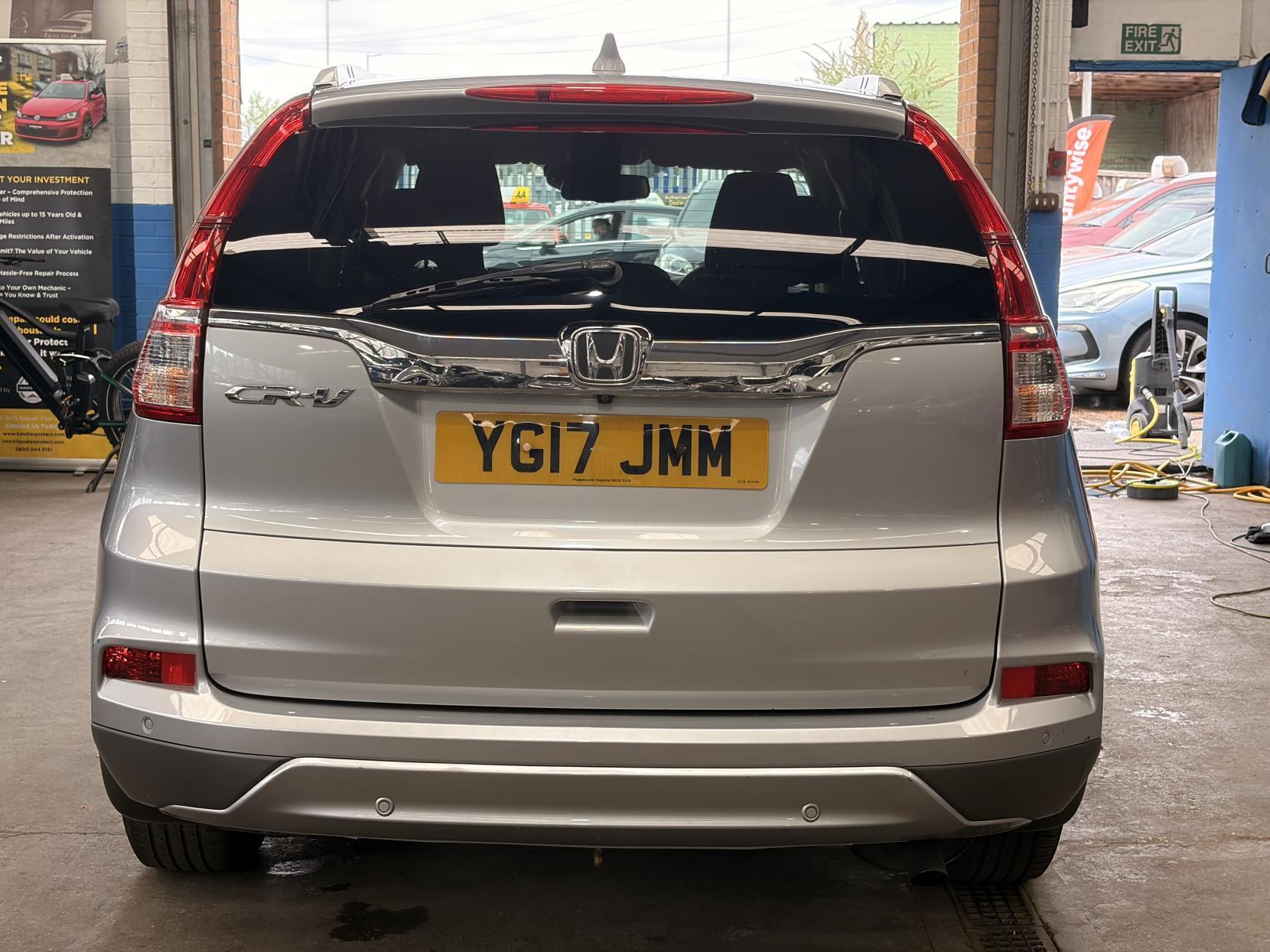 Honda CR-V - Image 6