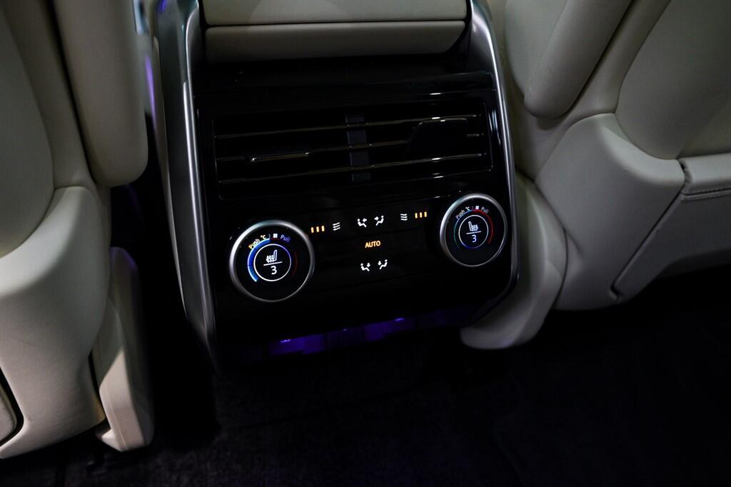Land Rover Range Rover - Image 22