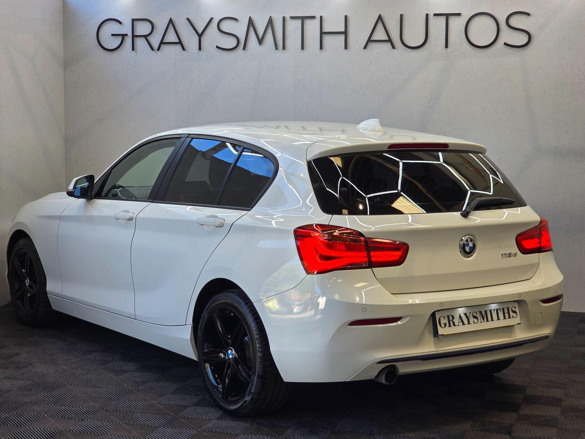 BMW 1 Series - Image 3