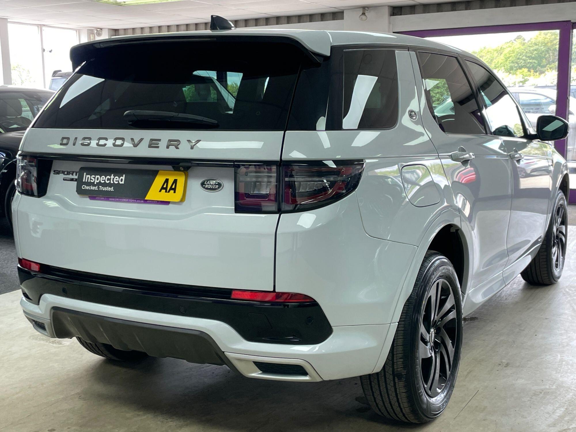 Land Rover DISCOVERY SPORT - Image 11