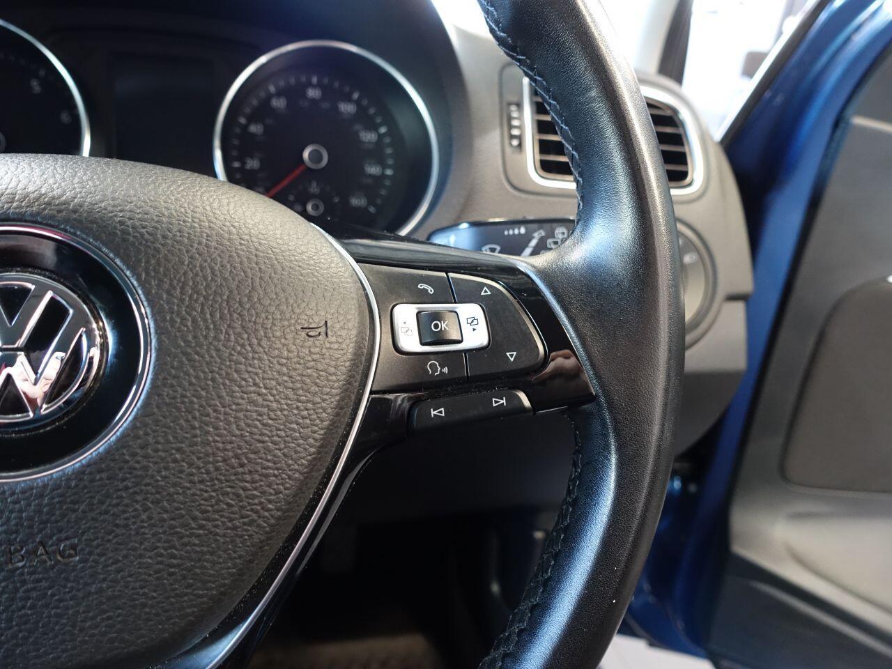 Volkswagen Polo - Image 24