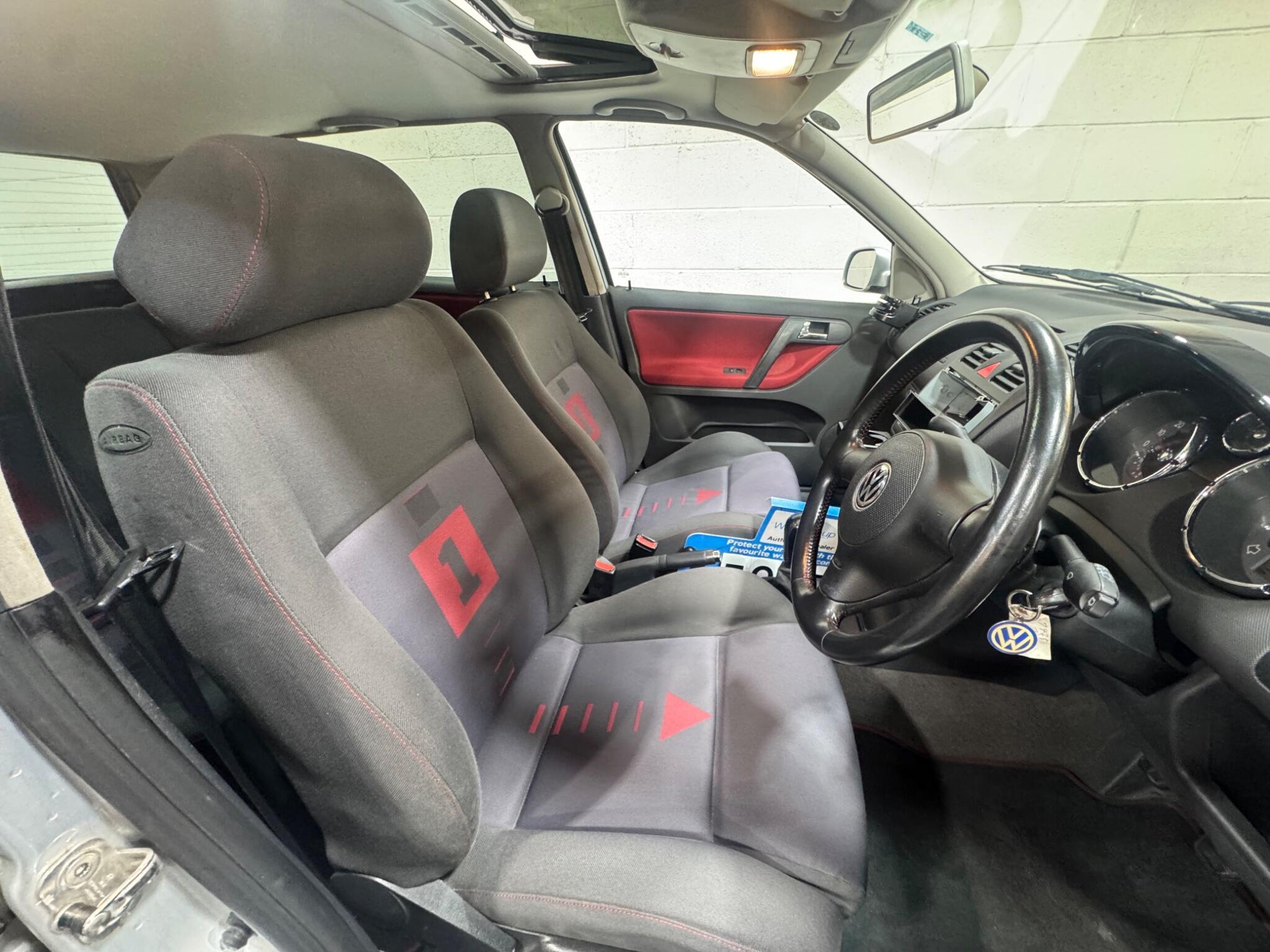 Volkswagen Polo - Image 7