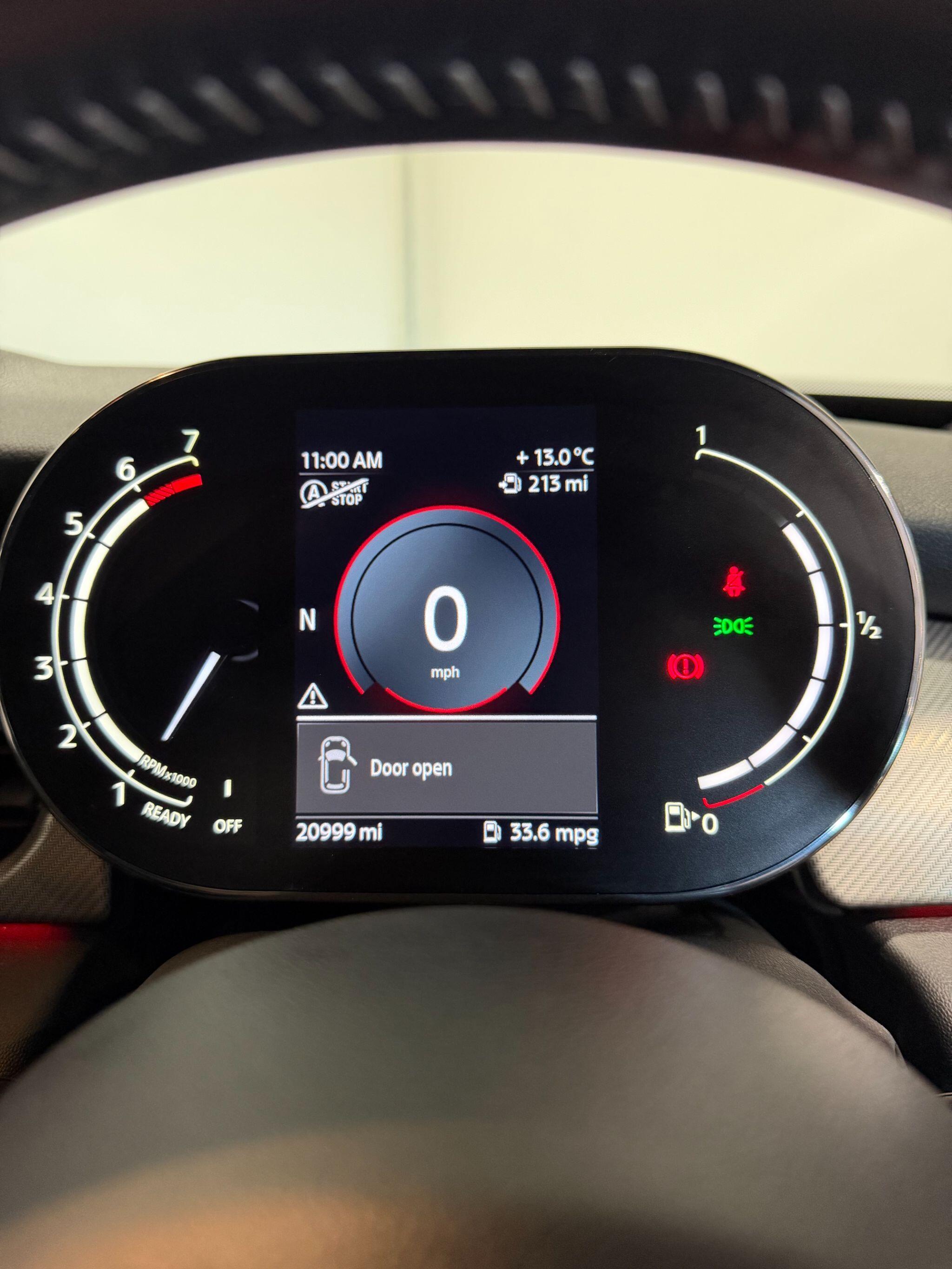 MINI Hatch - Image 17