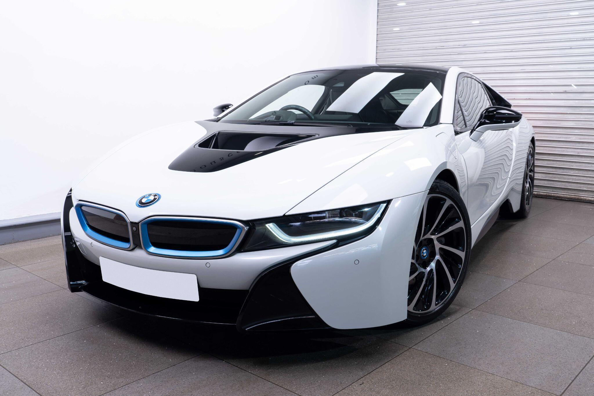 BMW i8 - Image 6