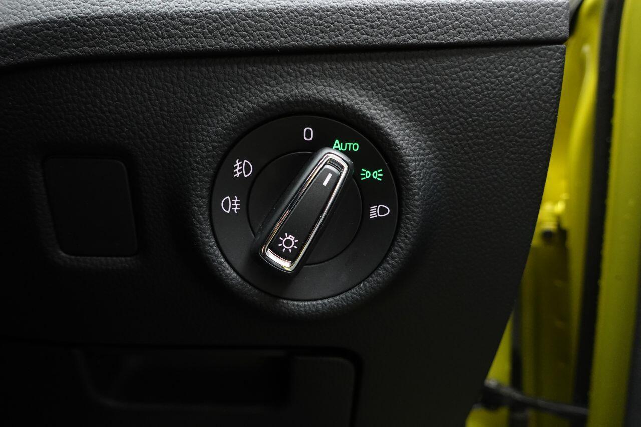 Skoda Superb - Image 60