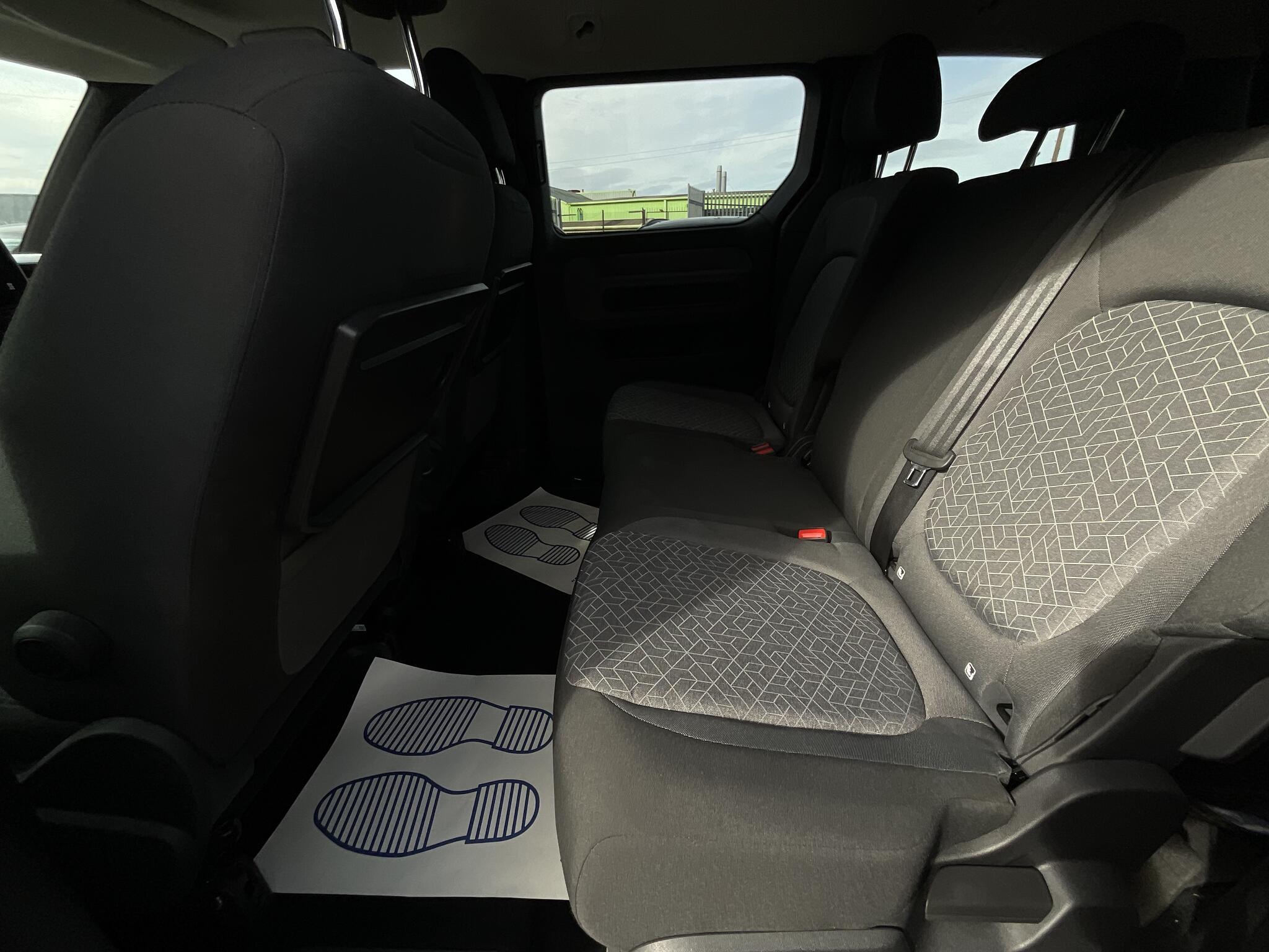 Volkswagen Id Buzz - Image 15