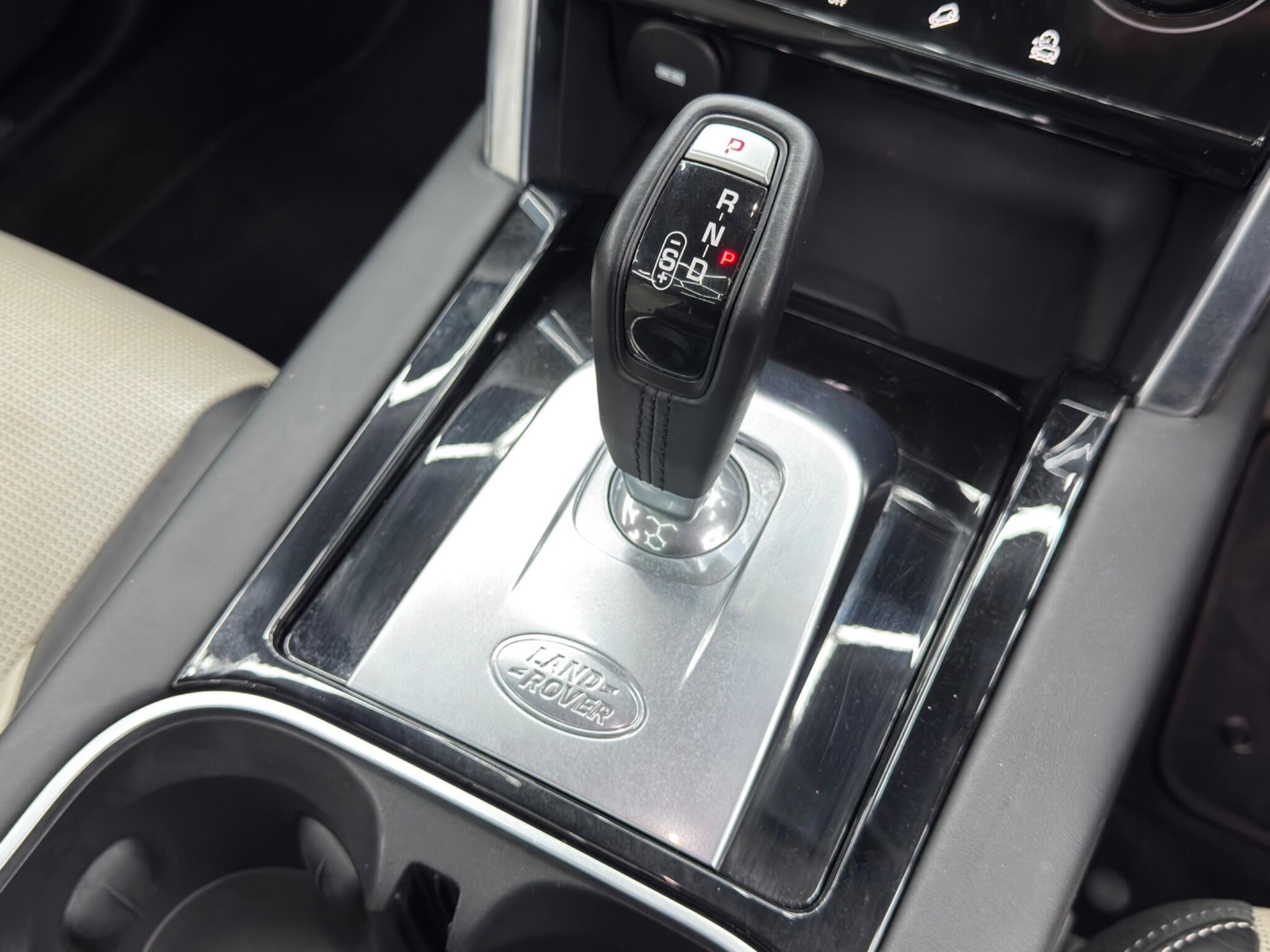 Land Rover DISCOVERY SPORT - Image 39