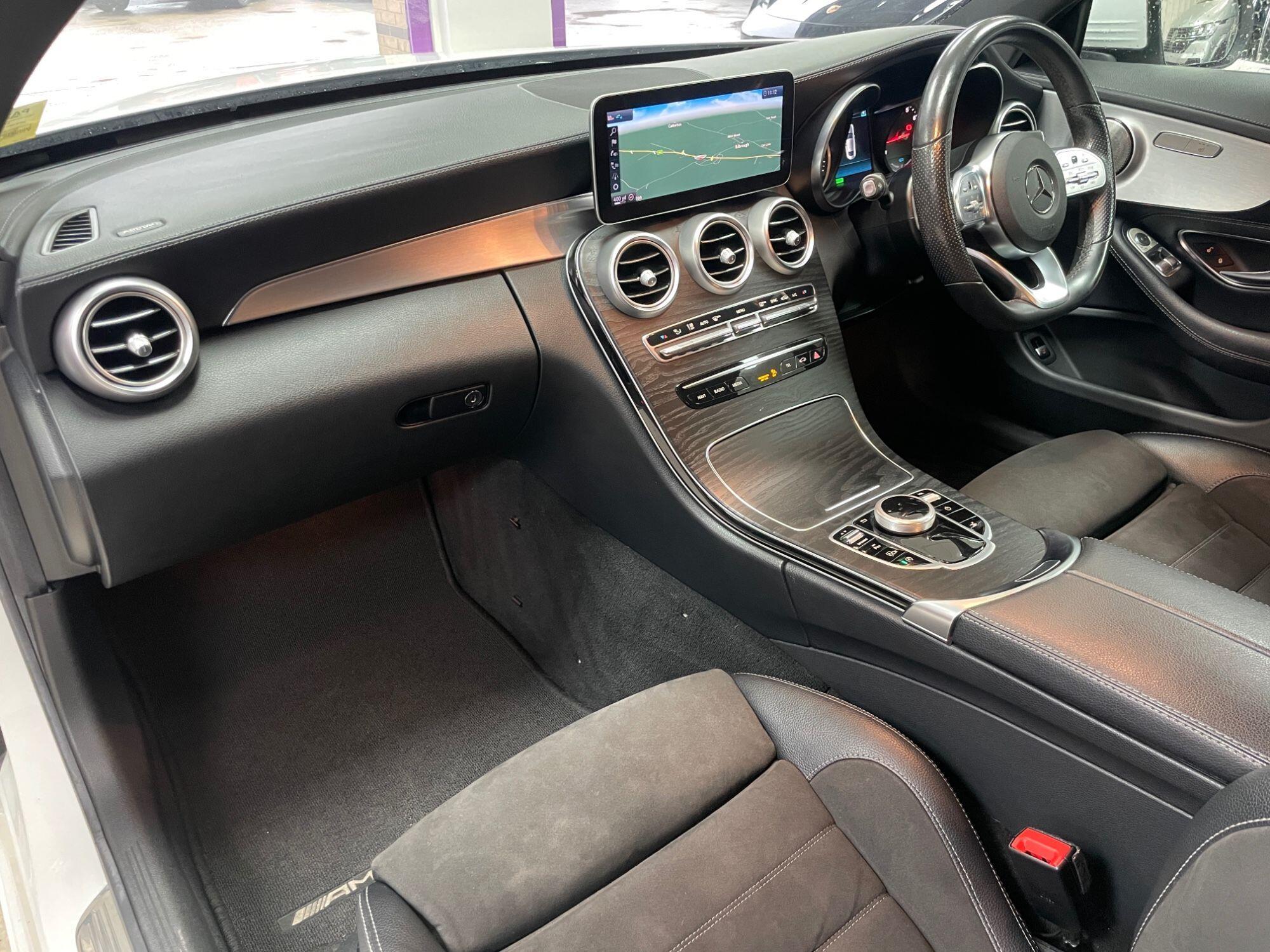 Mercedes C-Class - Image 24