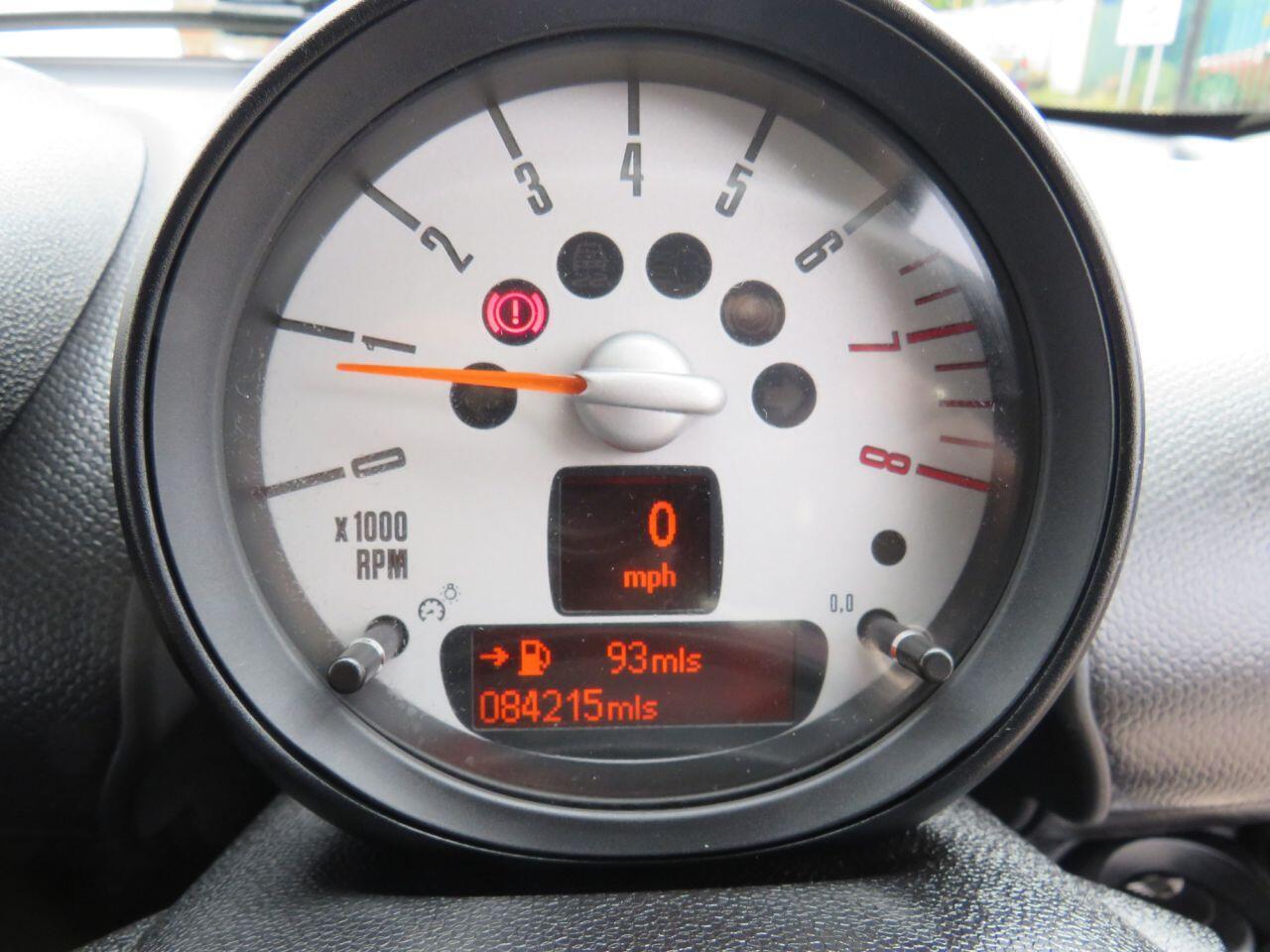 MINI Countryman - Image 12