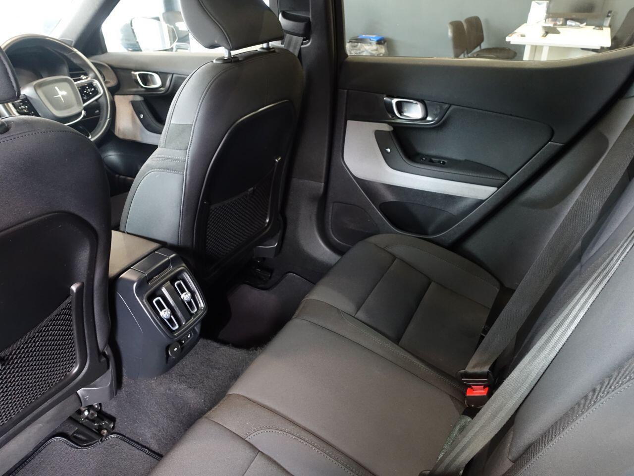 Polestar Polestar 2 - Image 17