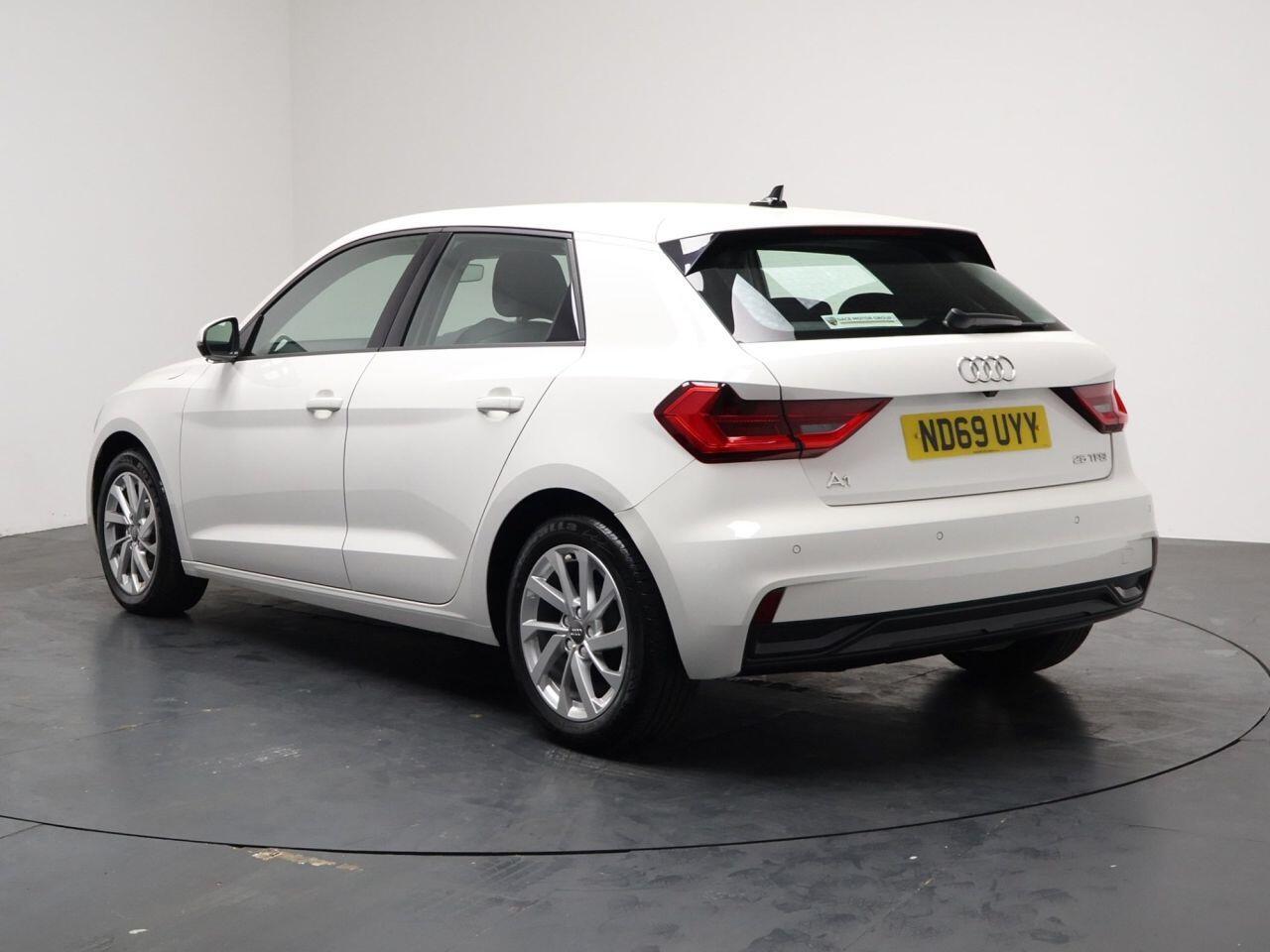 Audi A1 - Image 10