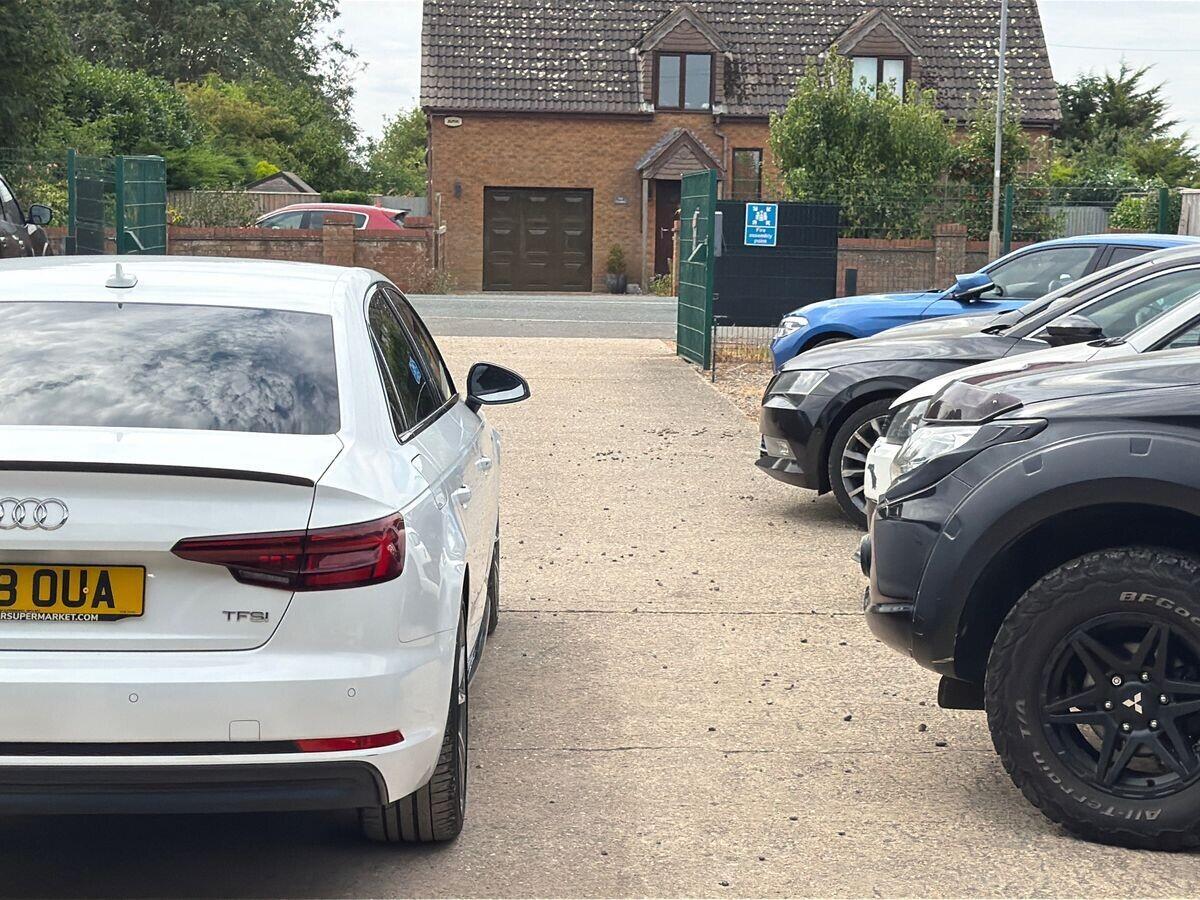Audi A4 - Image 15