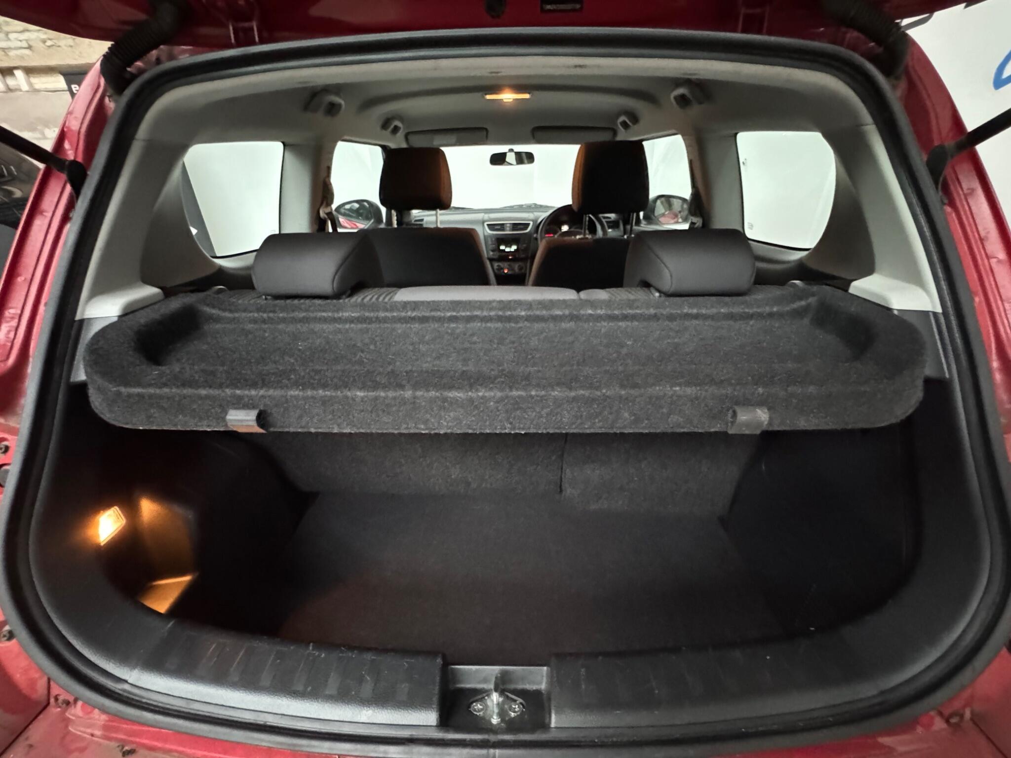 Suzuki Swift - Image 17