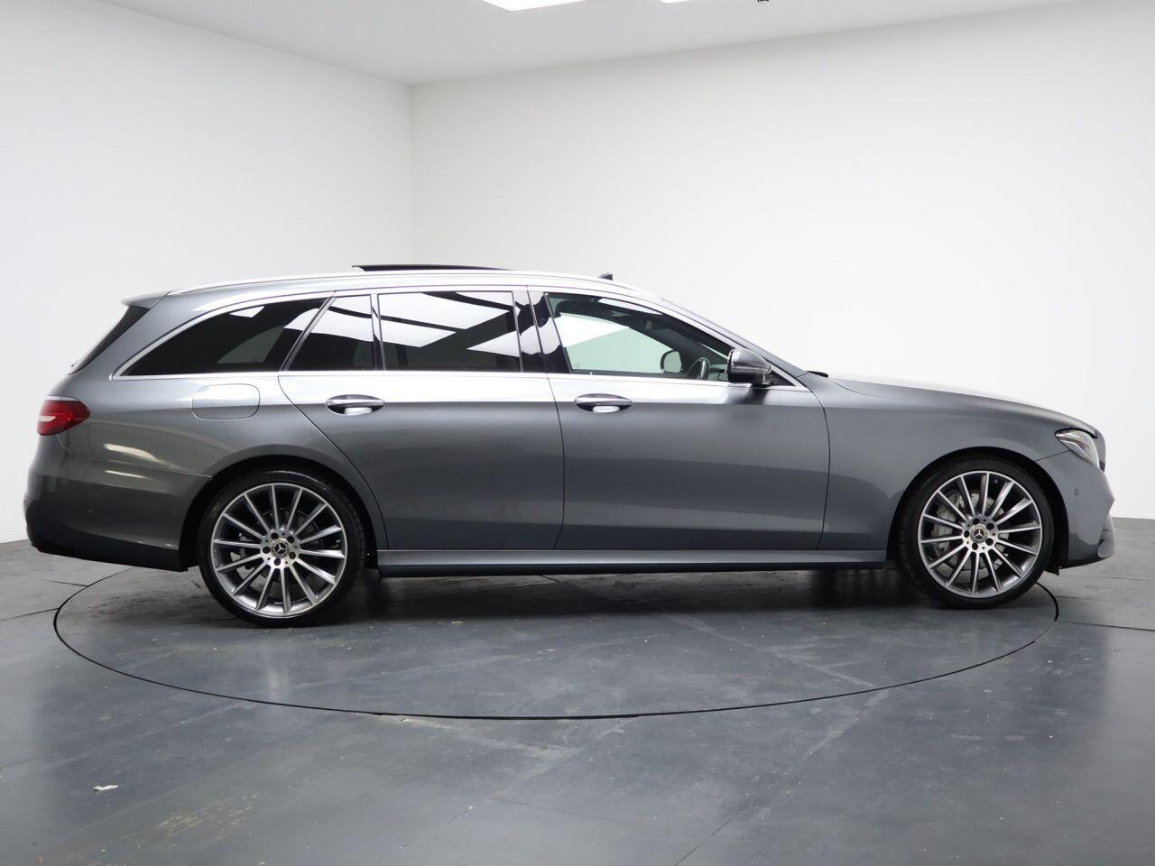 Mercedes-benz E Class - Image 14