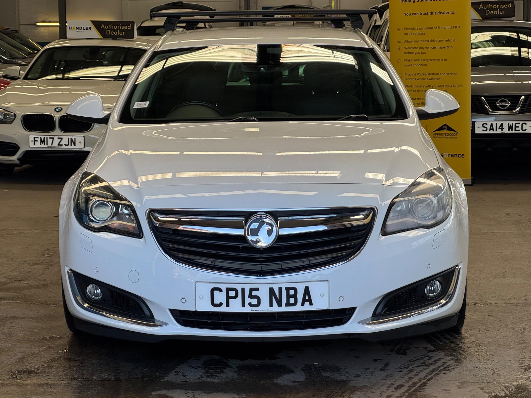 Vauxhall Insignia - Image 2