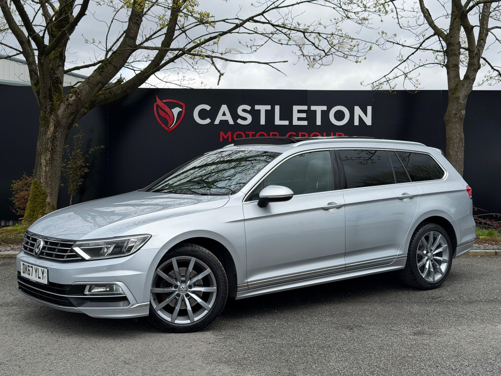 Volkswagen Passat - Image 10