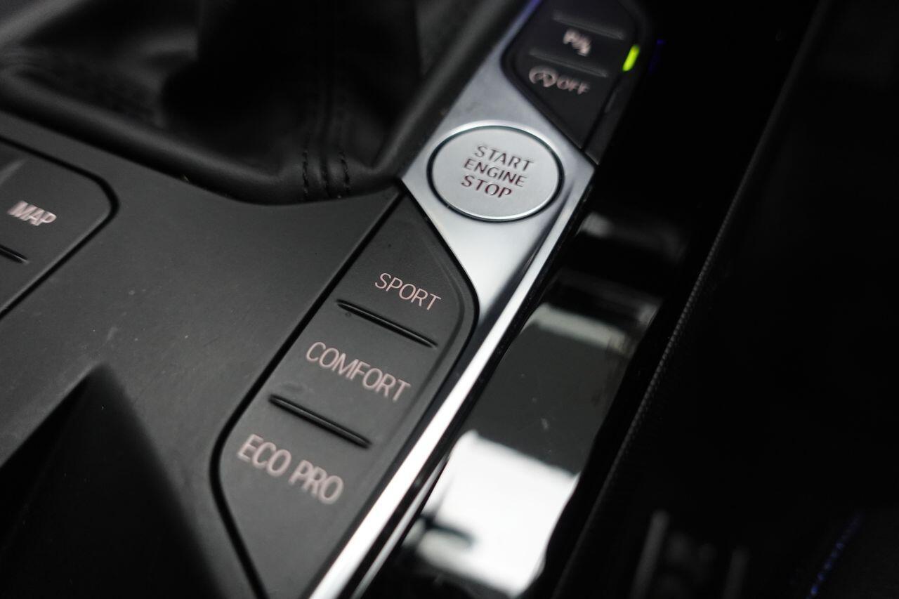 BMW 1 Series - Image 30