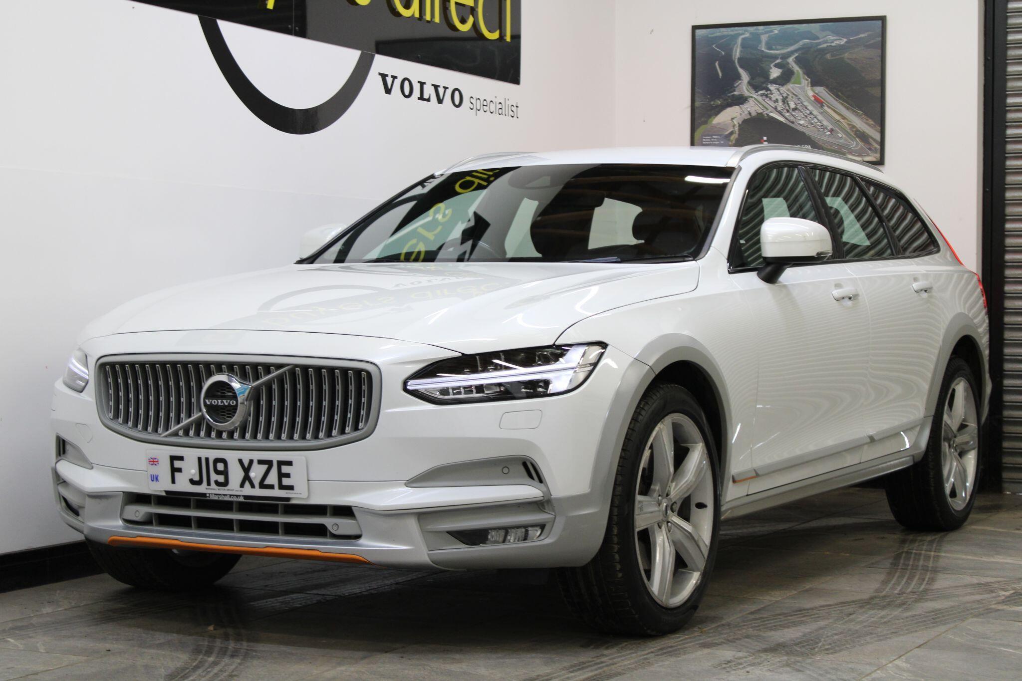 Volvo V90 CROSS COUNTRY - Image 26