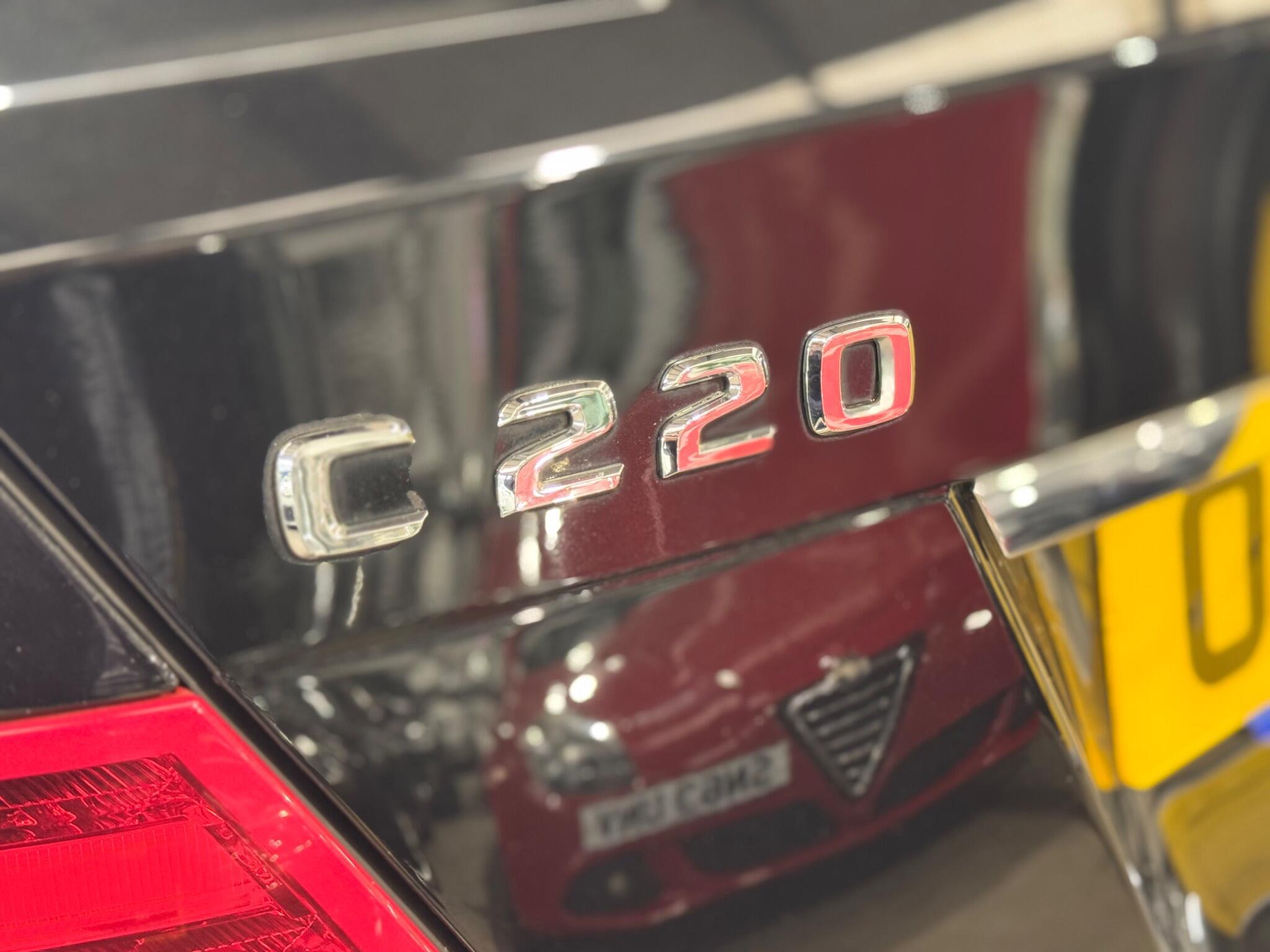 Mercedes C Class - Image 36