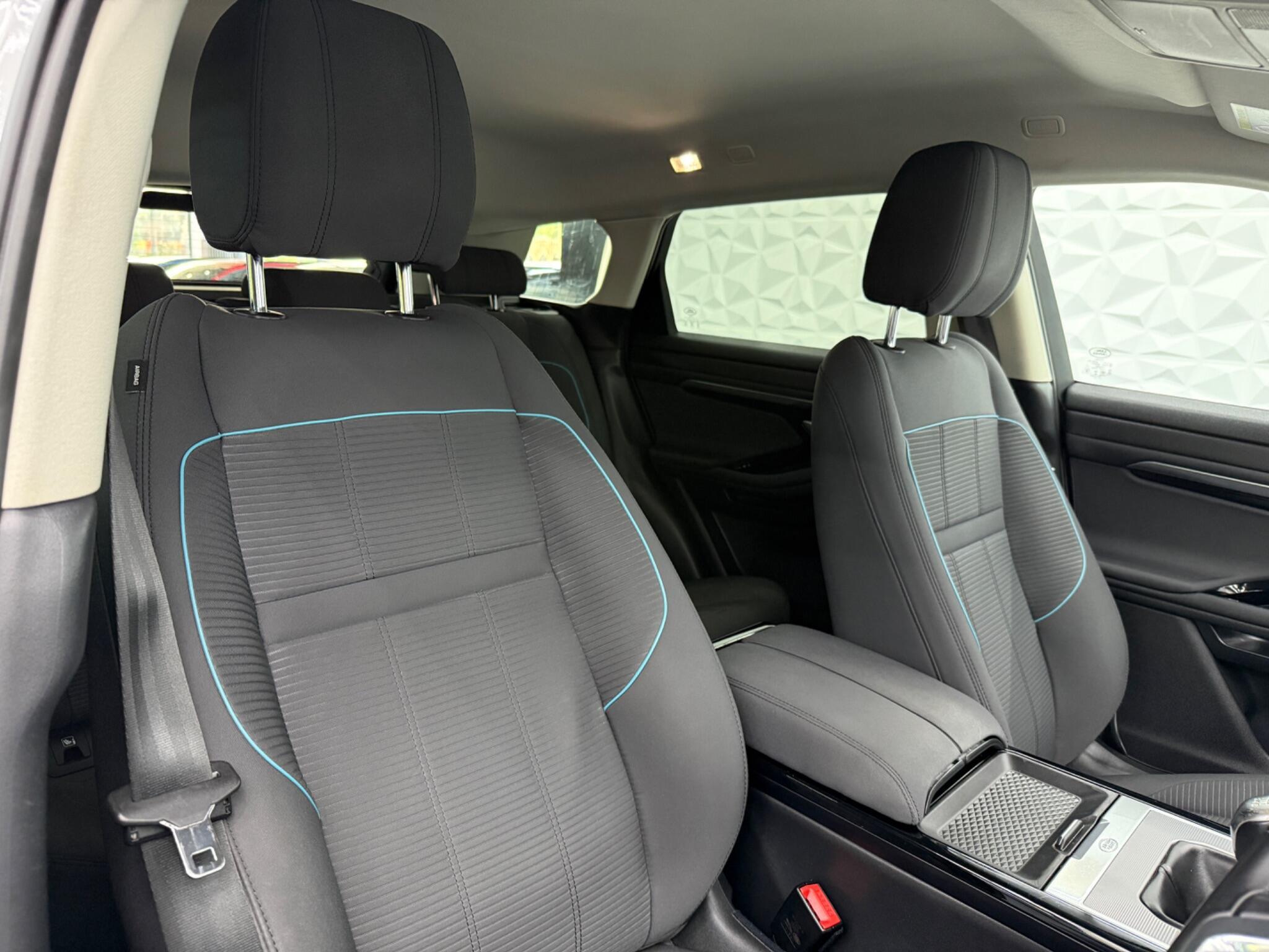 Land Rover Range Rover Evoque - Image 21