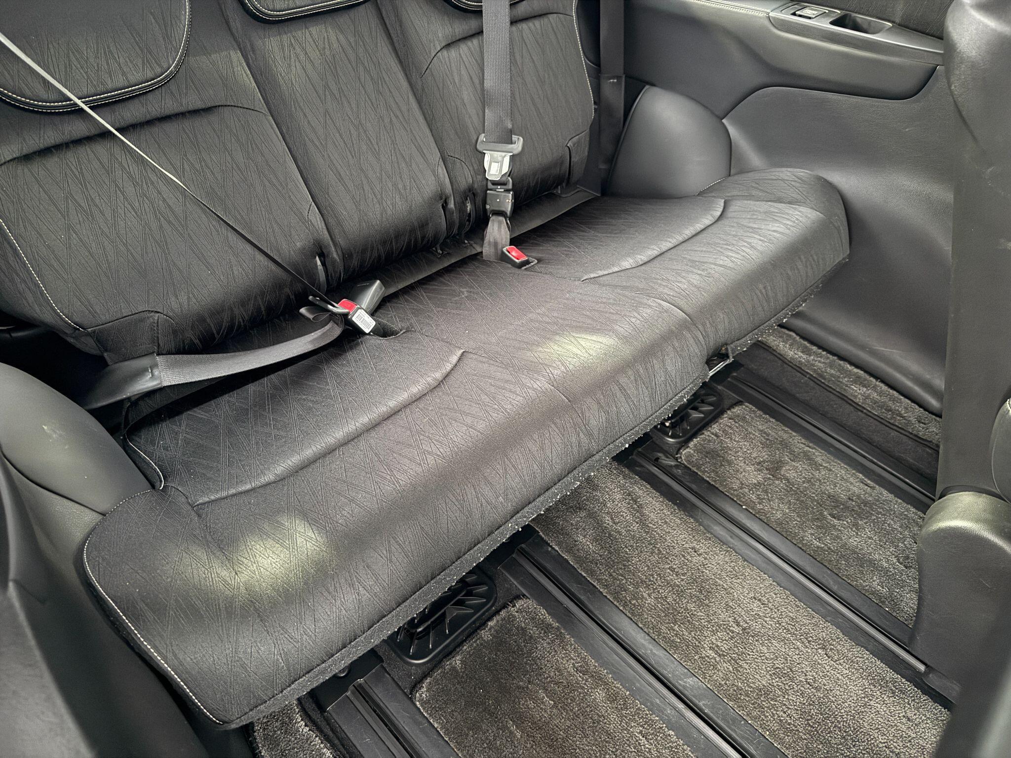 Honda Odyssey - Image 39