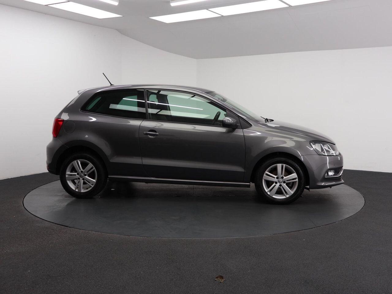 Volkswagen Polo - Image 14